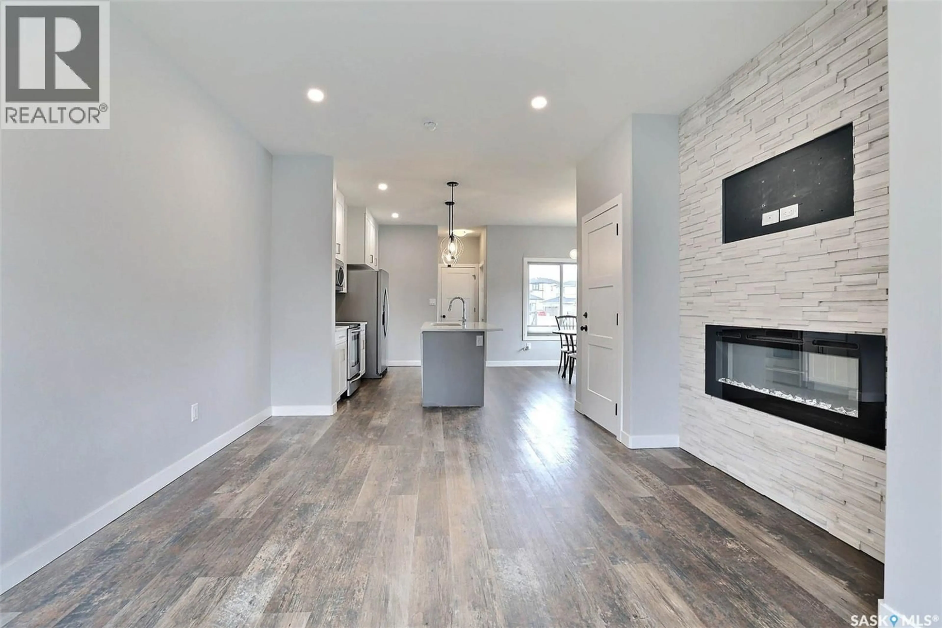 Open concept kitchen, unknown for 5140 SIMARD AVENUE, Regina Saskatchewan S4V3W5
