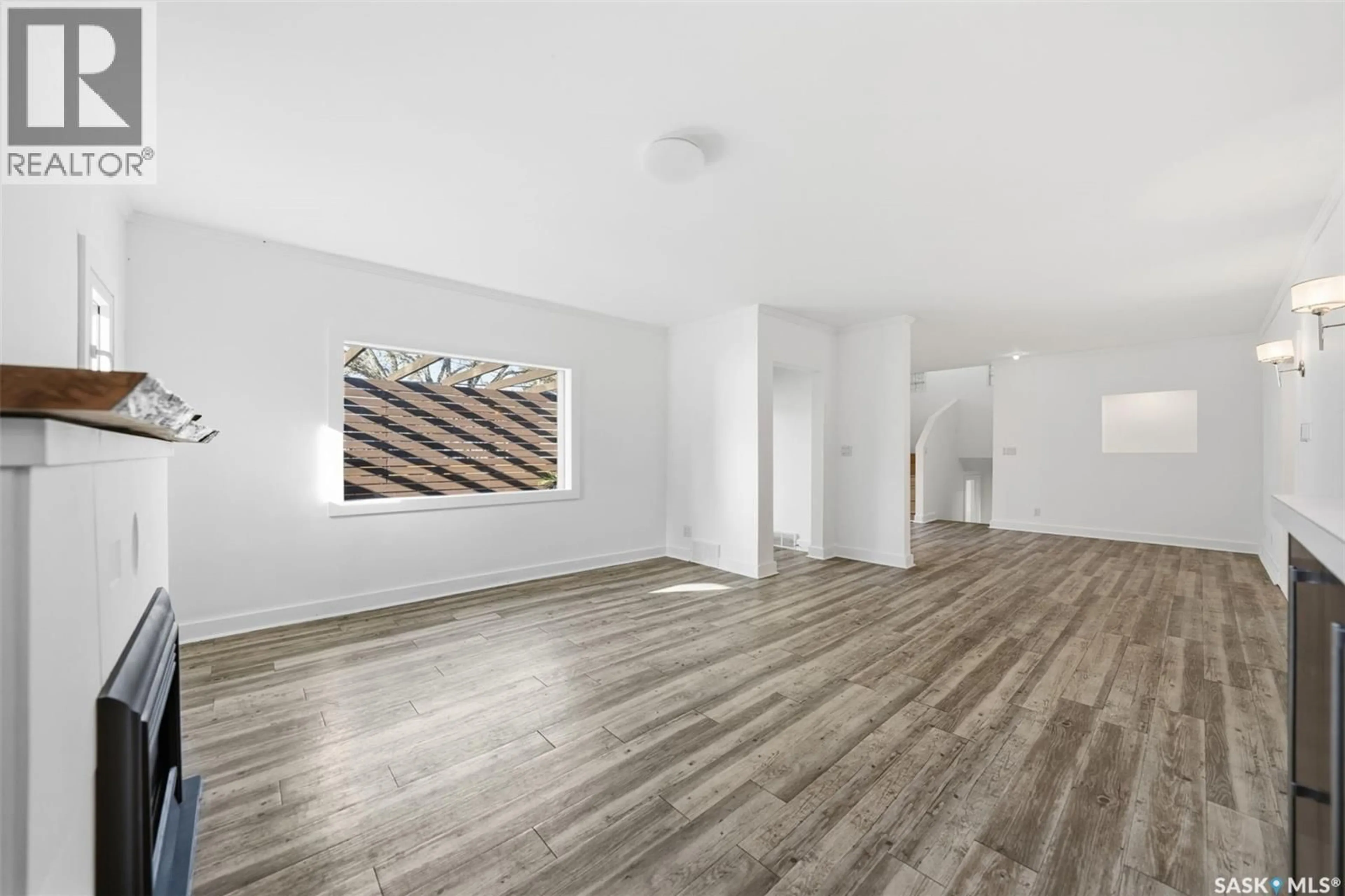 A pic of a room for 305 ADELAIDE STREET E, Saskatoon Saskatchewan S7J0H8