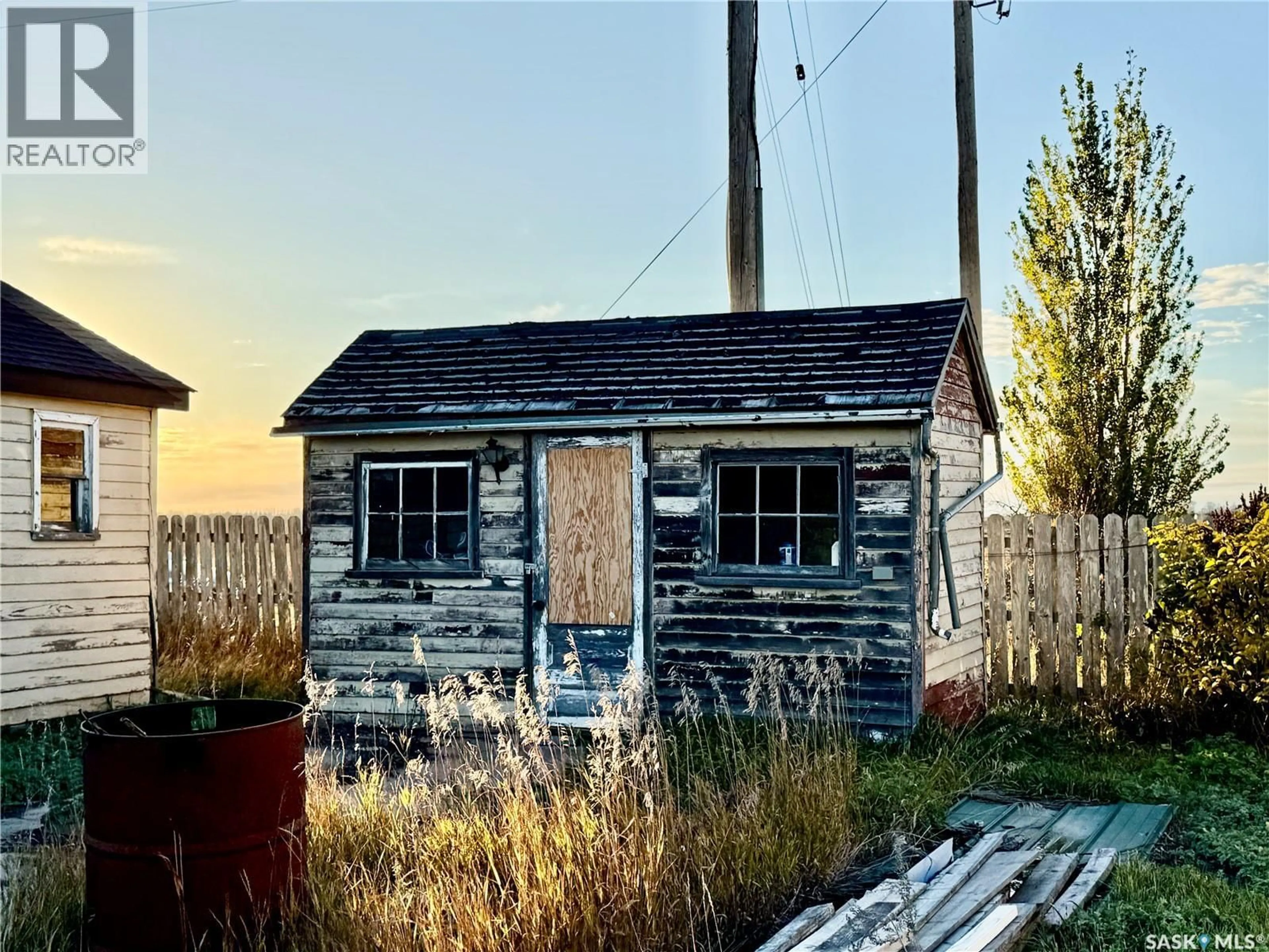 Shed for 100 MAIN STREET, Aylesbury Saskatchewan S0G0B0