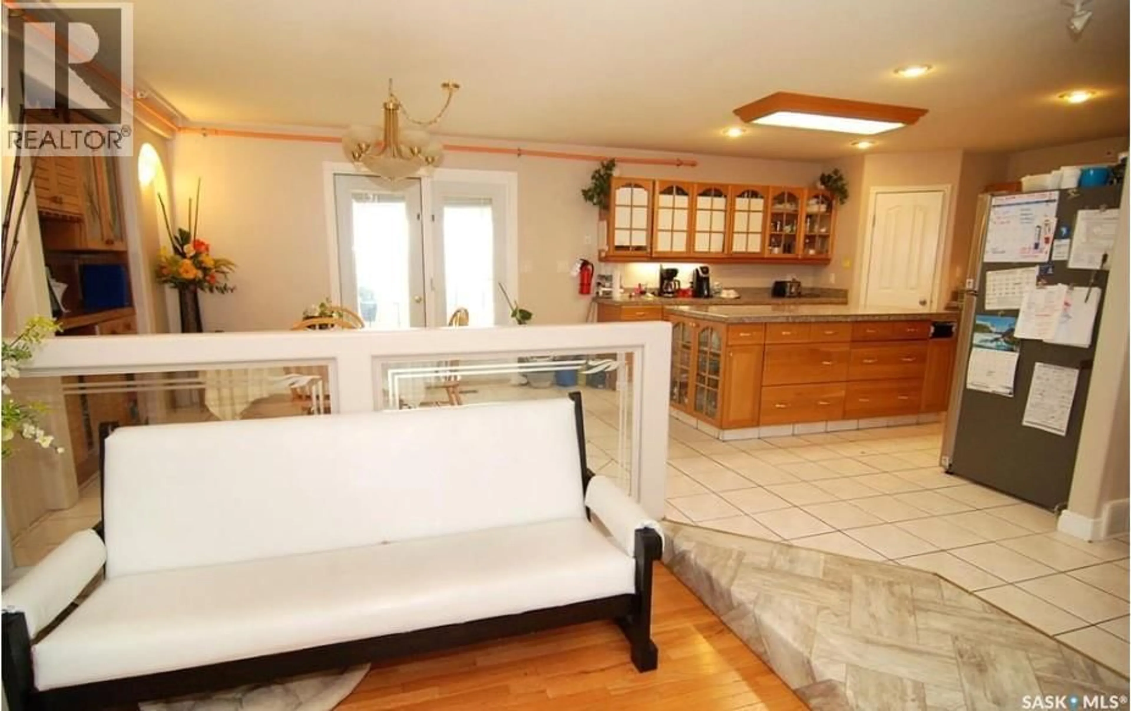 Open concept kitchen, ceramic/tile floor for 2915 37TH STREET, Saskatoon Saskatchewan S7L7H8
