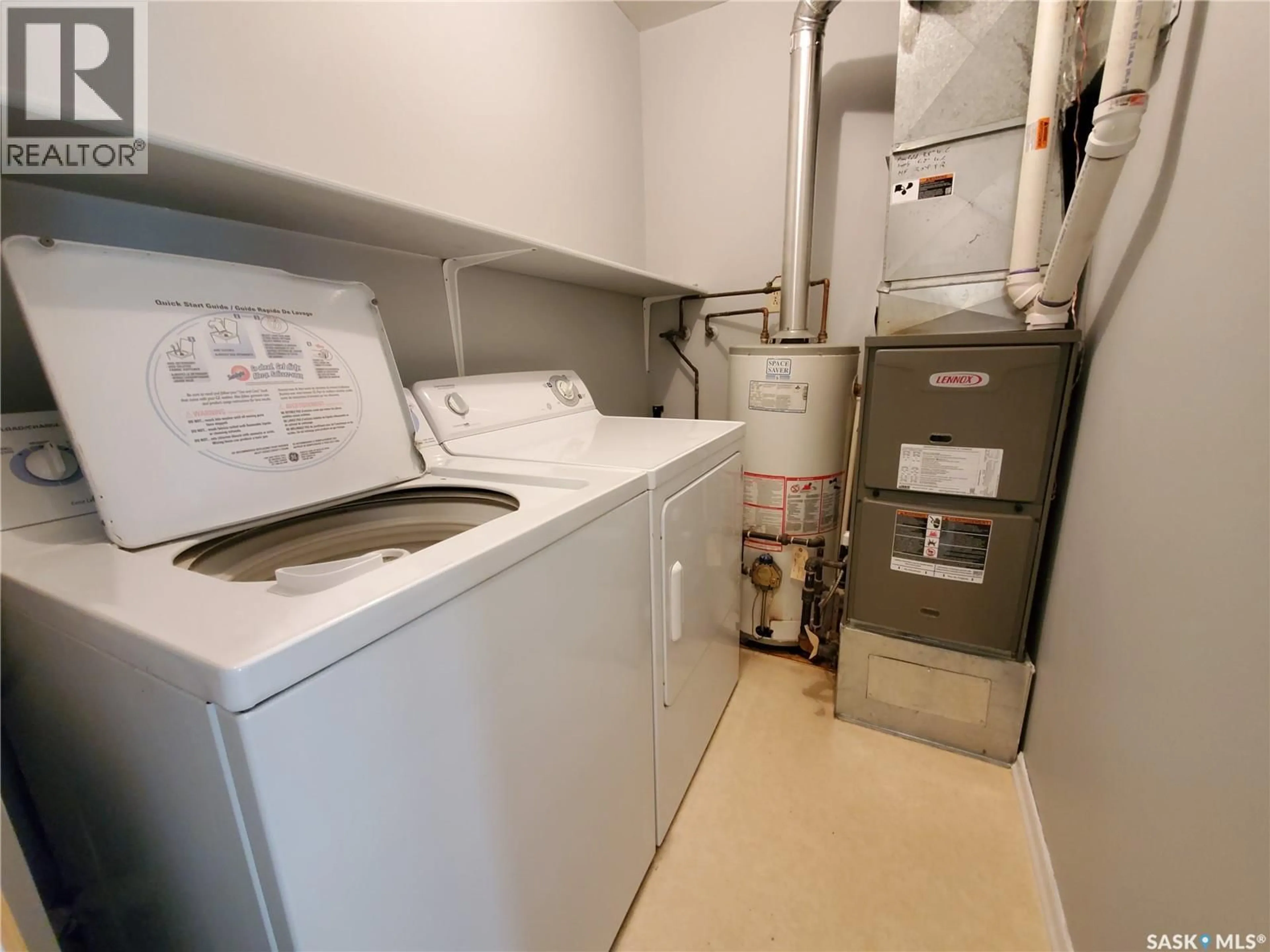 Laundry room for 1508 ARMADA STREET, Vanguard Saskatchewan S0N2V0