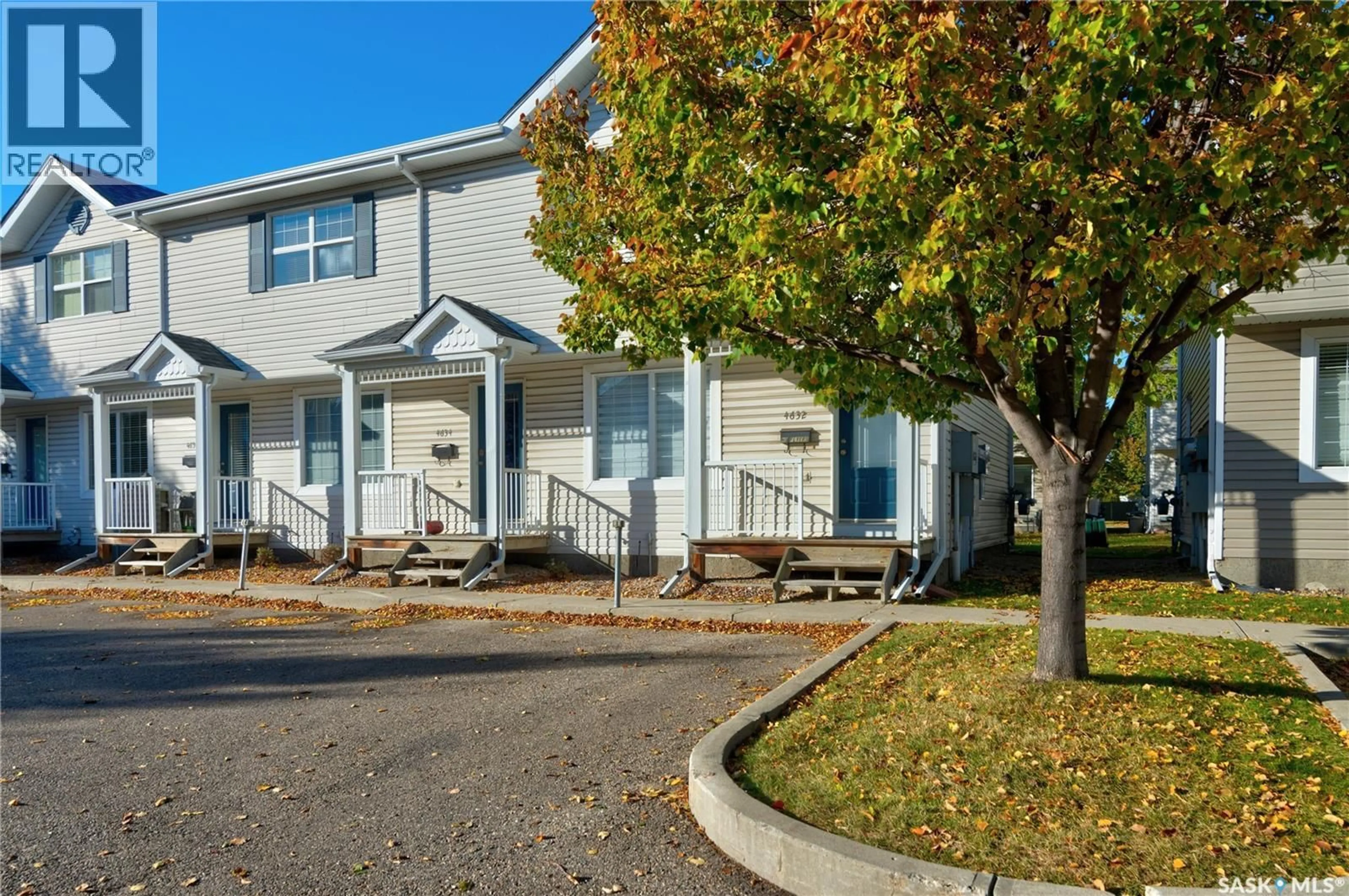 Home with vinyl exterior material, street for 4632 MARIGOLD DRIVE, Regina Saskatchewan S4X4S5