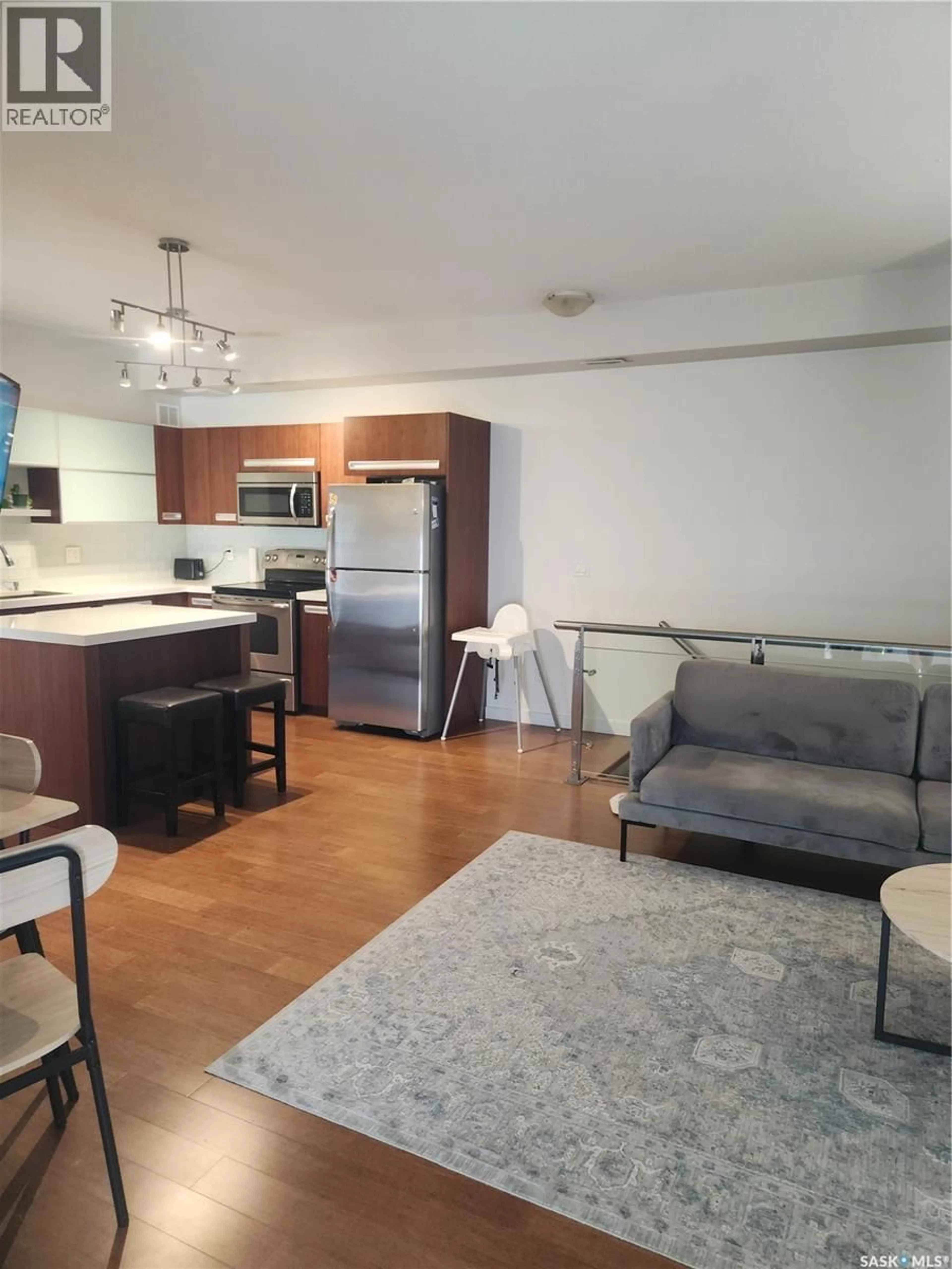 Open concept kitchen, unknown for 1015 - 510 PATRICK CRESCENT, Saskatoon Saskatchewan S7W0M3