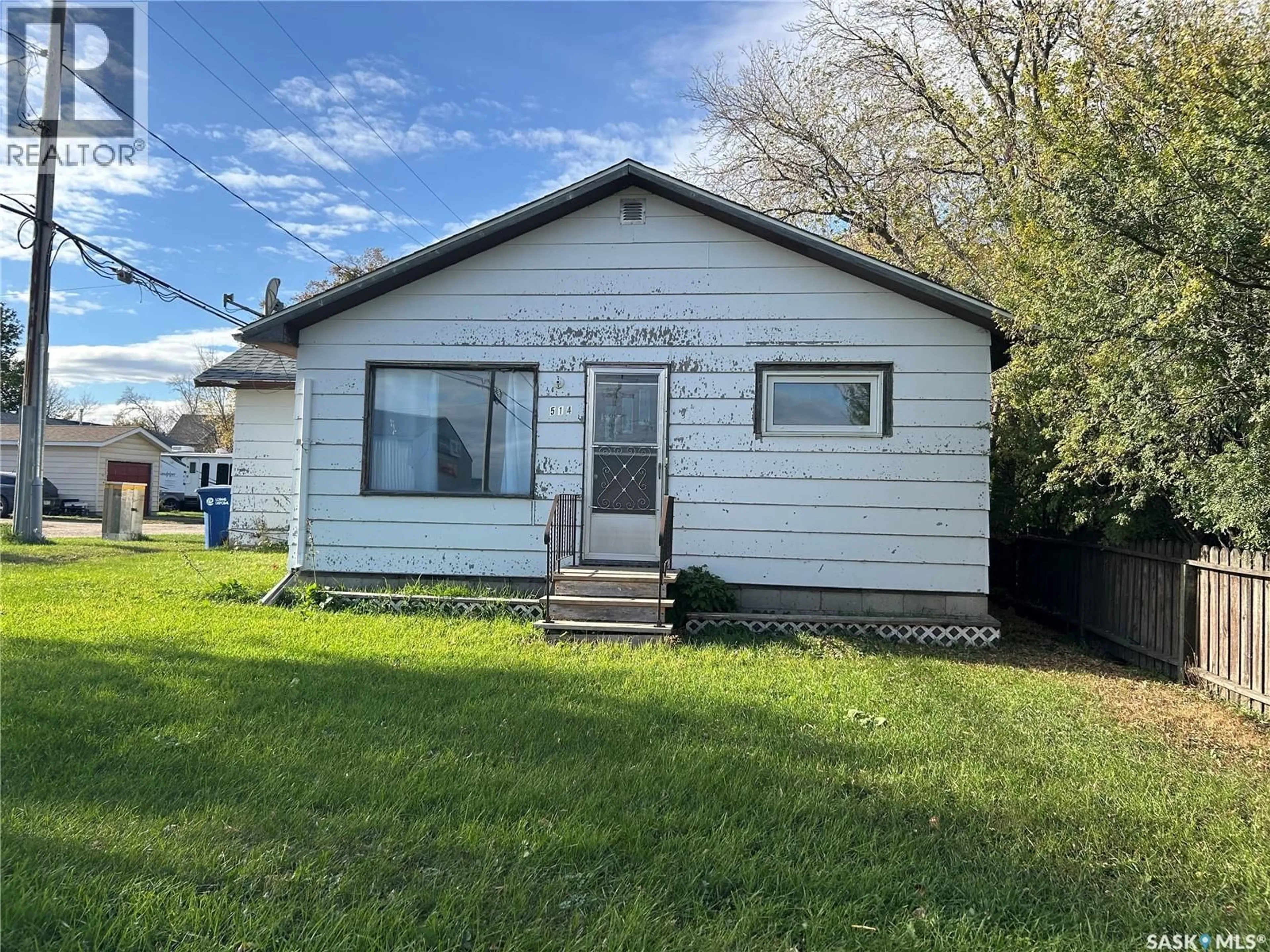 Unknown for 514 MAIN STREET, Moosomin Saskatchewan S0G3N0