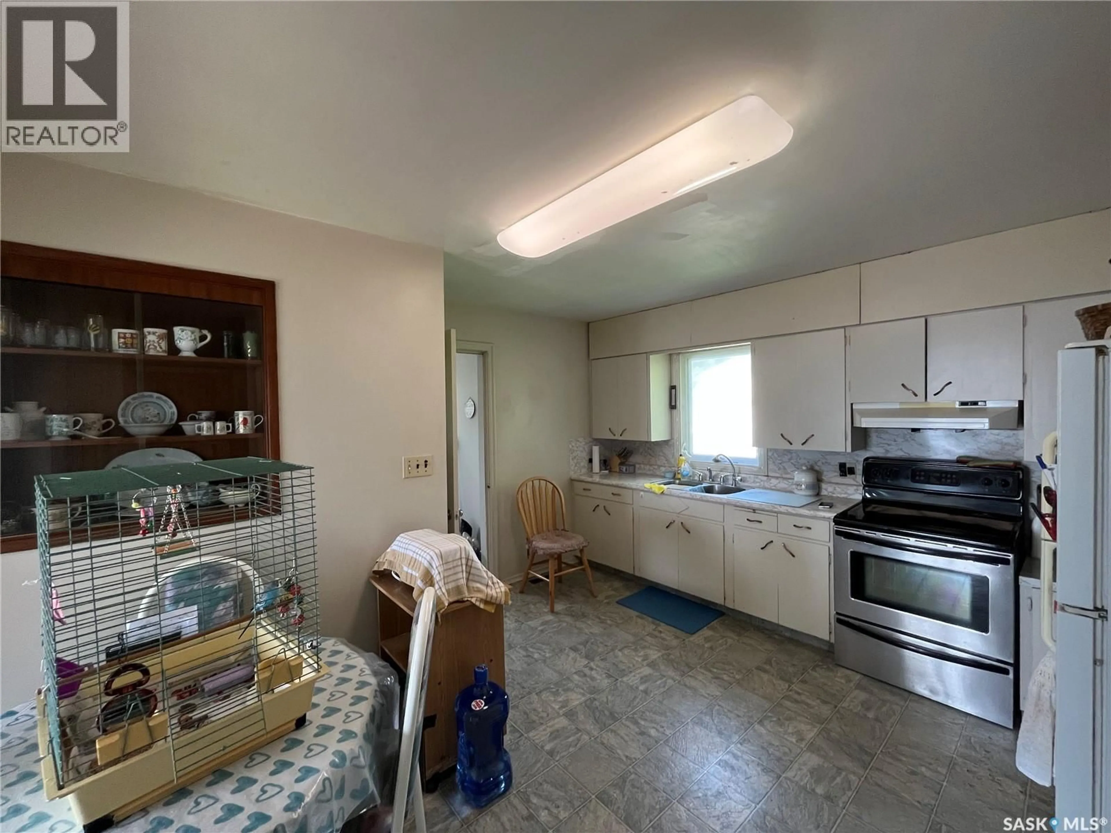 A pic of a room for 514 MAIN STREET, Moosomin Saskatchewan S0G3N0