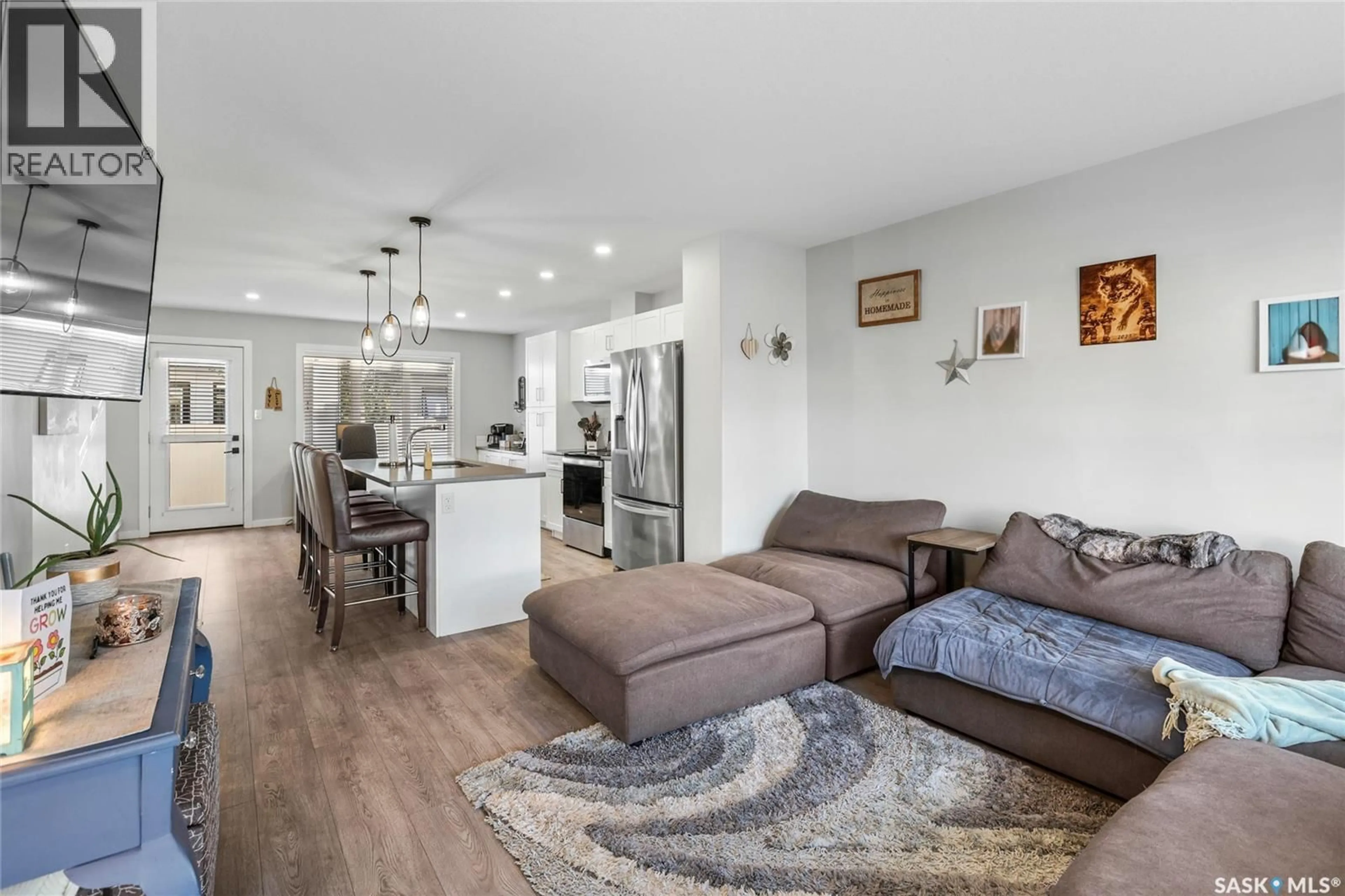 Open concept kitchen, unknown for 208 - 2715 NARCISSE DRIVE, Regina Saskatchewan S4X0P8