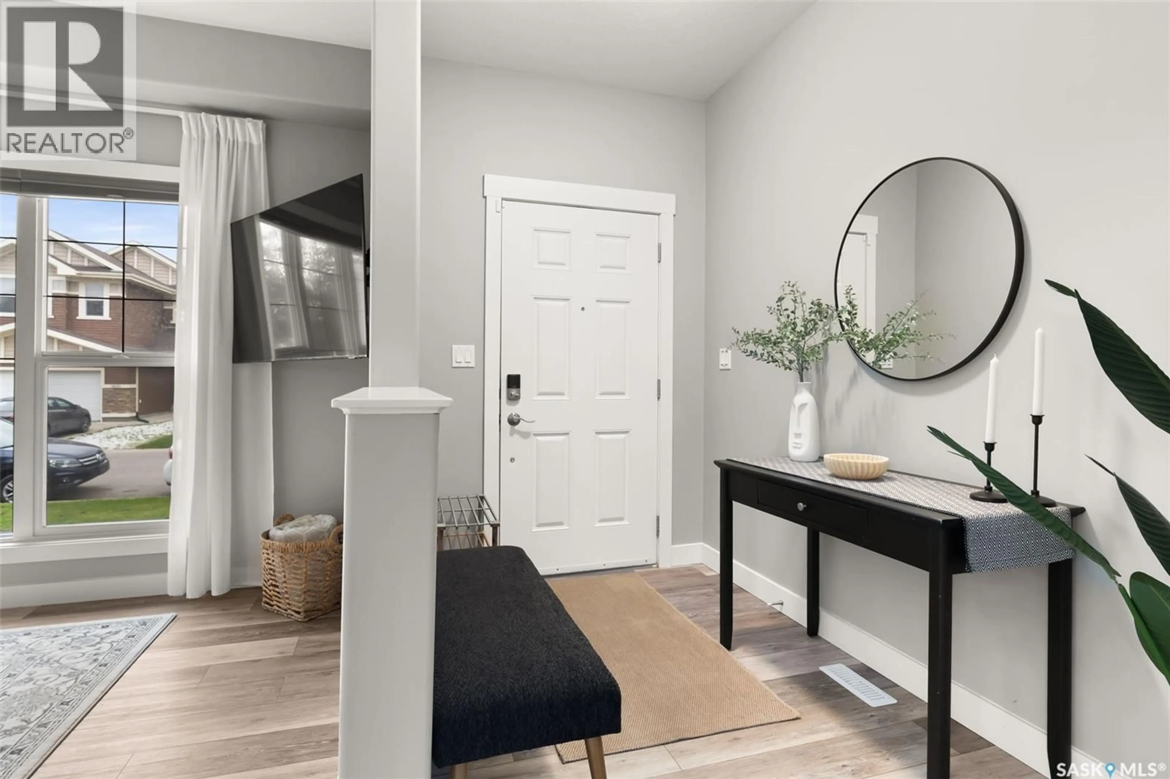 Indoor entryway for 3636 GREEN MOSS LANE, Regina Saskatchewan S4V1M2
