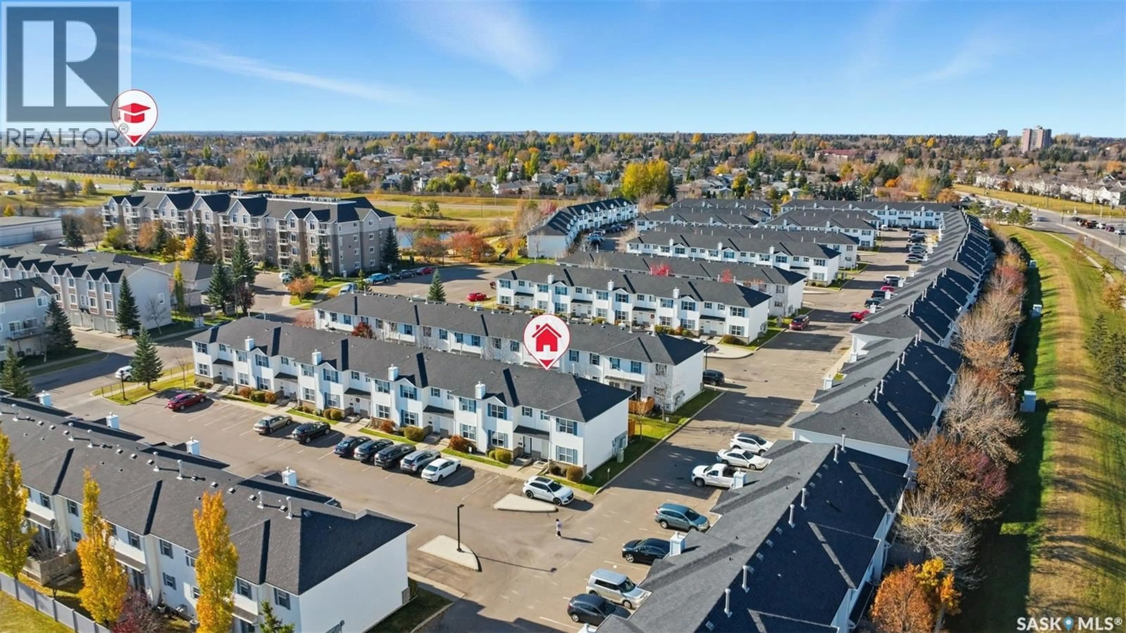 A pic from outside/outdoor area/front of a property/back of a property/a pic from drone, unknown for 19 203 HEROLD TERRACE, Saskatoon Saskatchewan S7V1H4