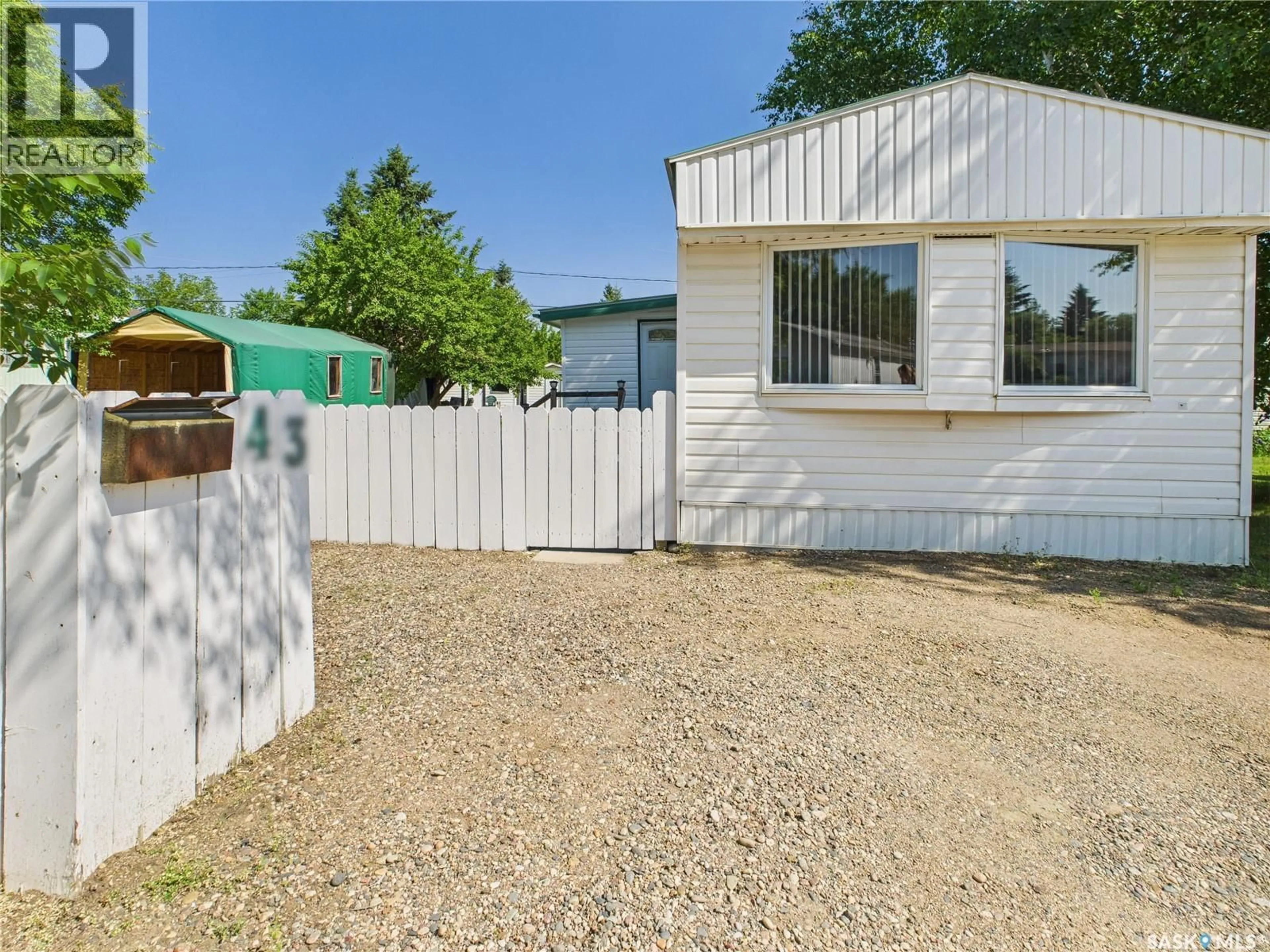 Shed for 43 EASTVIEW TRAILER COURT, Prince Albert Saskatchewan S6V5P9