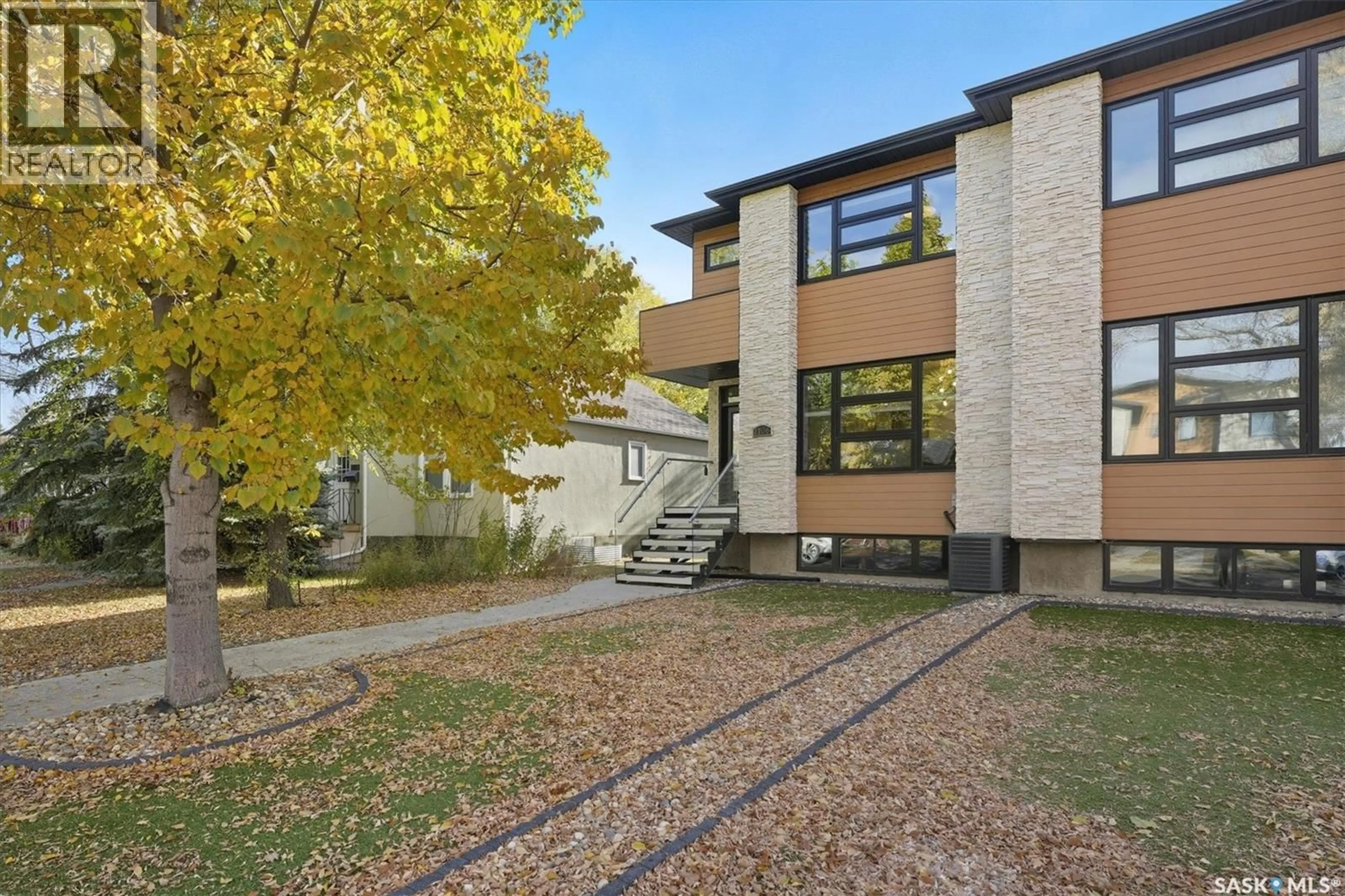 Home with brick exterior material, street for 1106 7TH STREET, Saskatoon Saskatchewan S7H0Z1