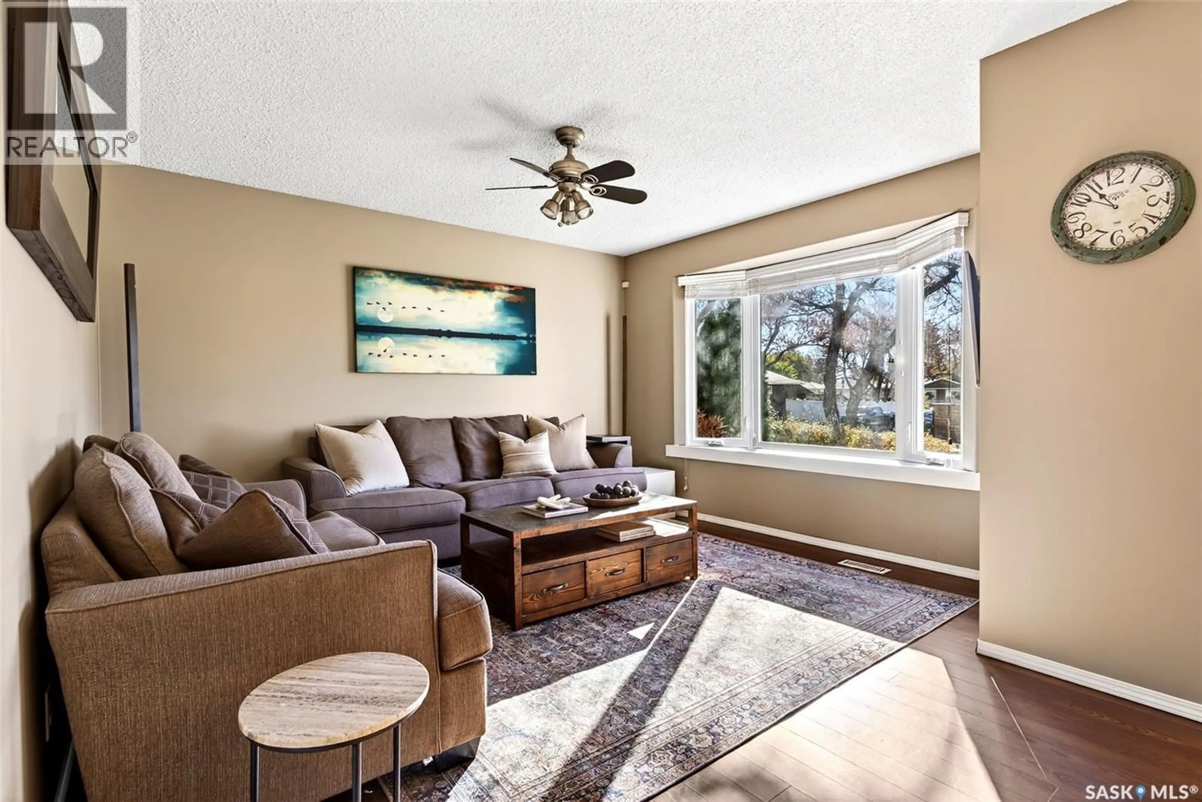 Living room with furniture, unknown for 18 MOLLOY ROAD, Regina Saskatchewan S4R6C4