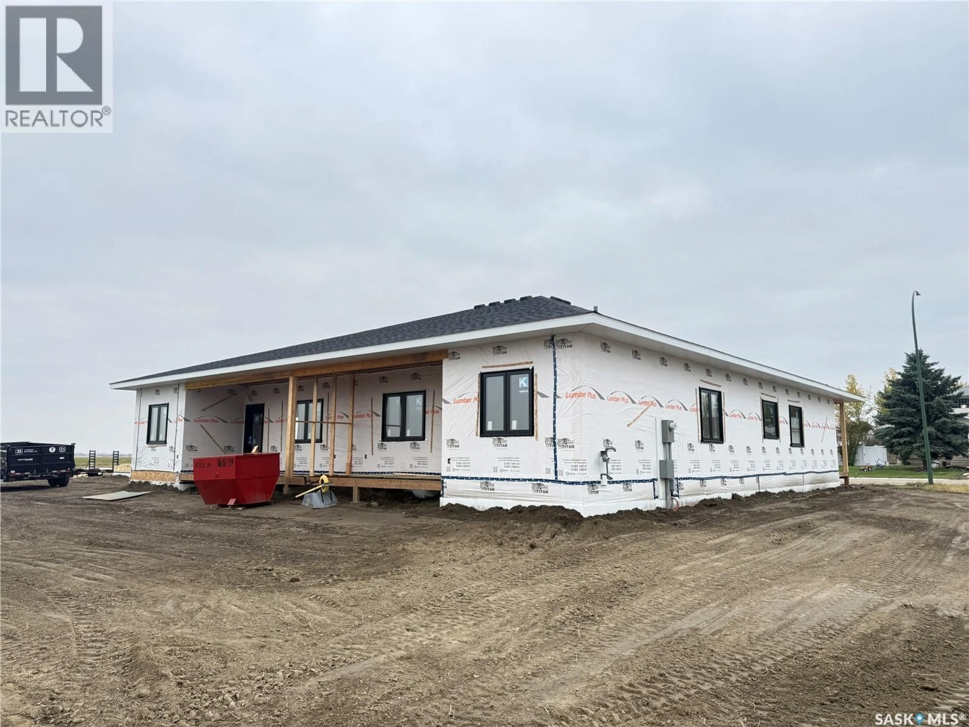 Home with vinyl exterior material, building for 16A REID CRESCENT, Outlook Saskatchewan S0L2N0