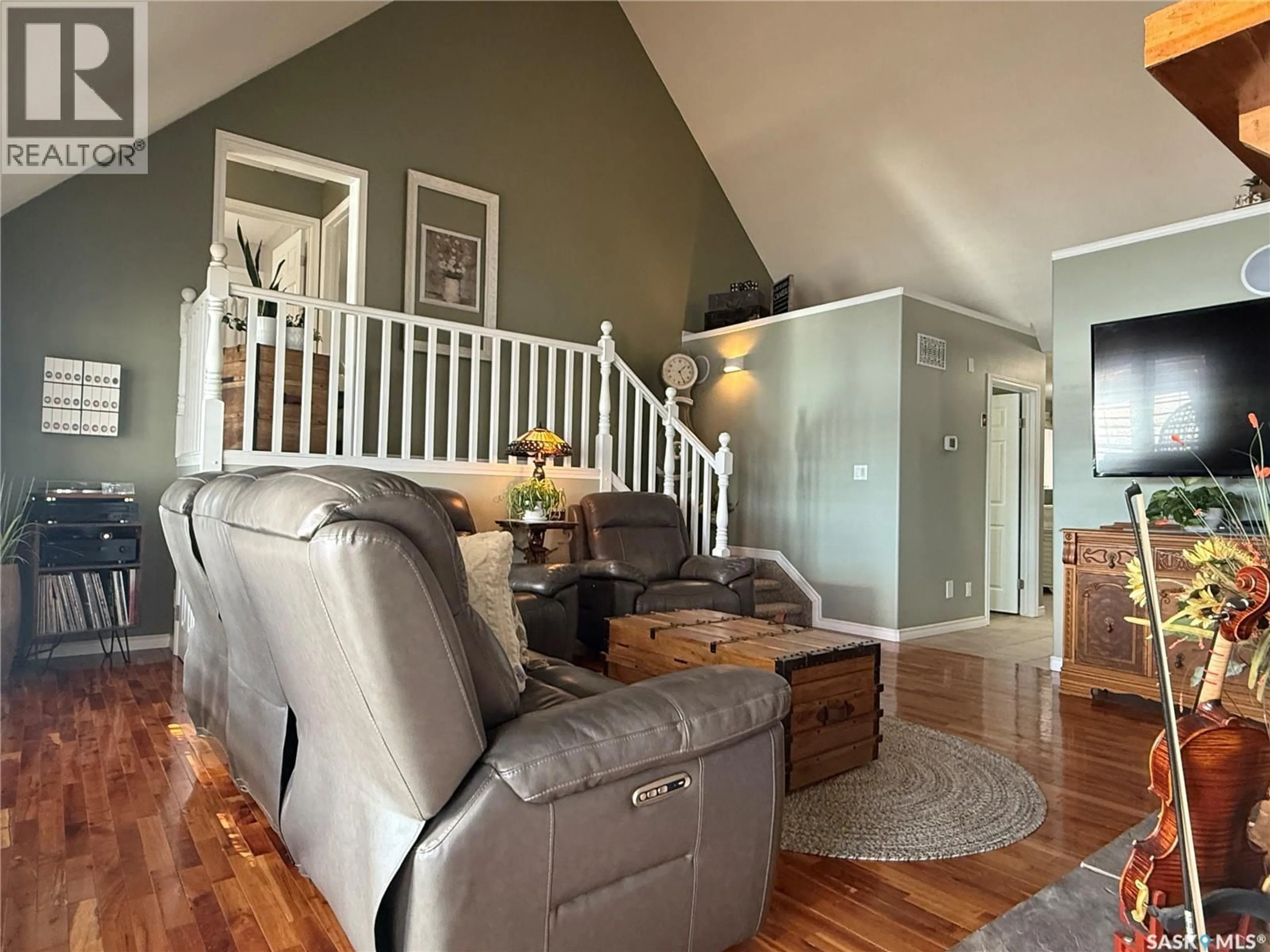 Living room with furniture, unknown for 18 LAKEVIEW LANE, Melville Beach Saskatchewan S0A1E0