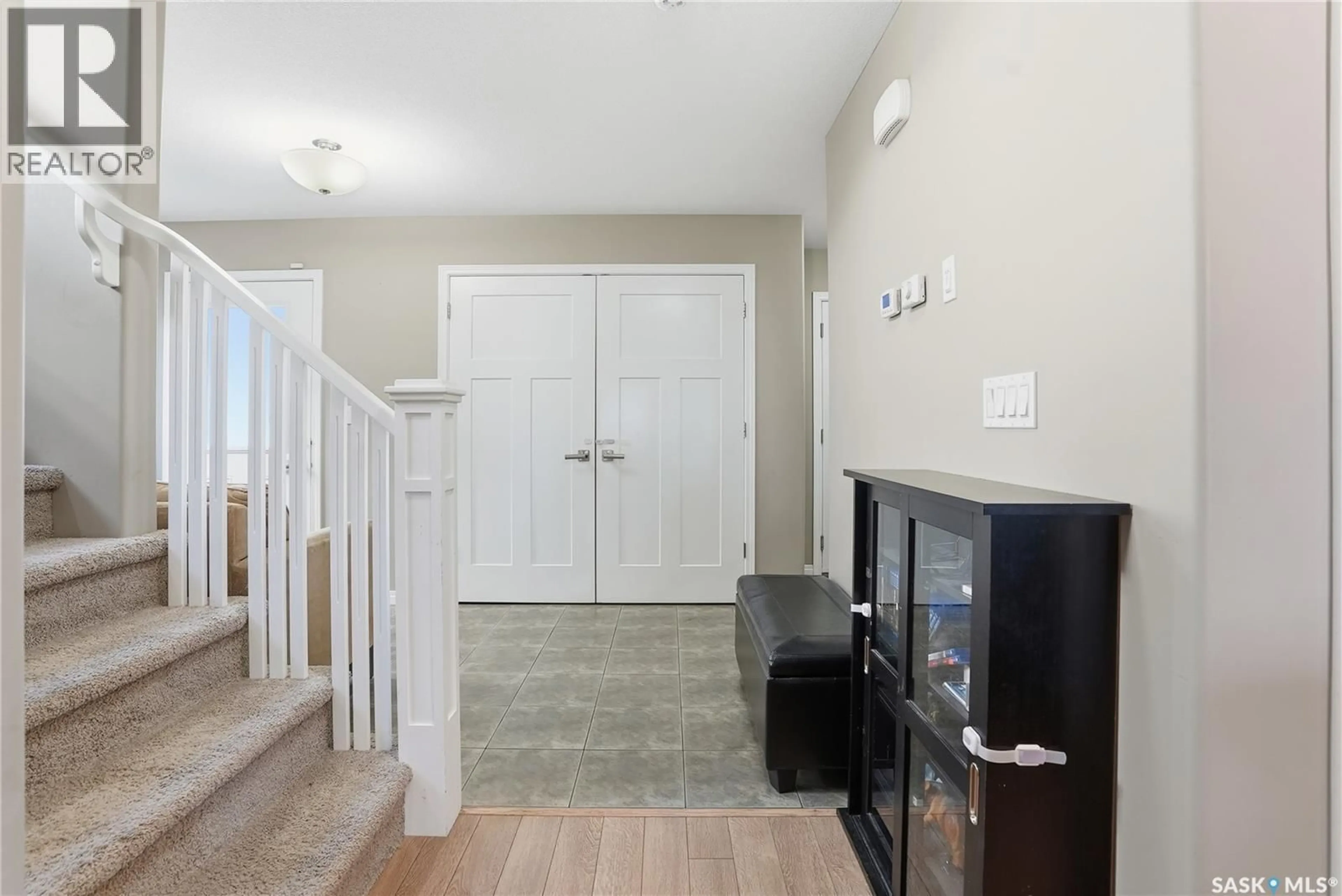 Indoor entryway for 115 CHILDERS CRESCENT, Saskatoon Saskatchewan S7L3G4