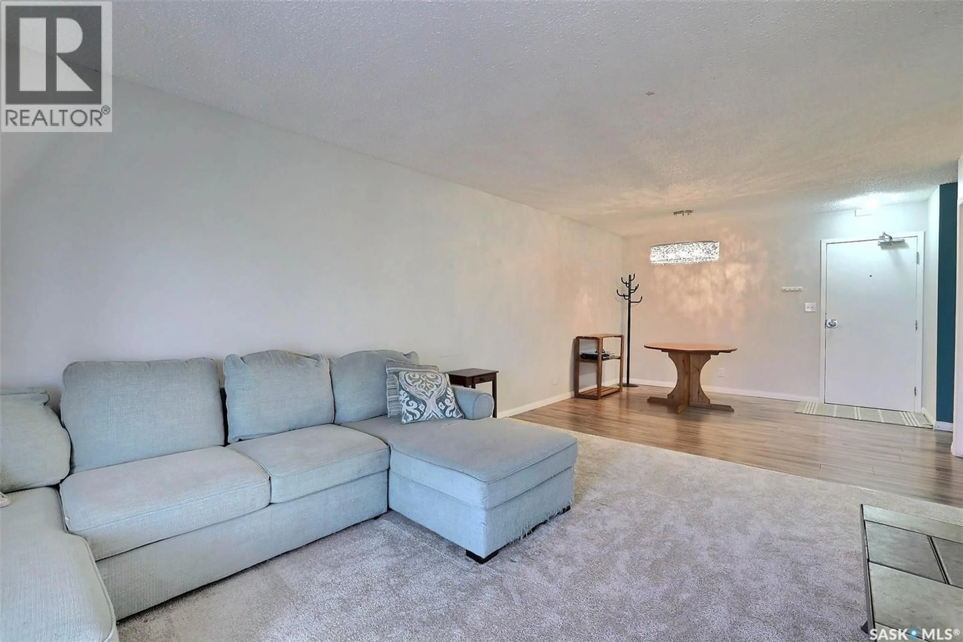 Living room with furniture, unknown for 6595 - 16 ROCHDALE BOULEVARD, Regina Saskatchewan S4X2Z1