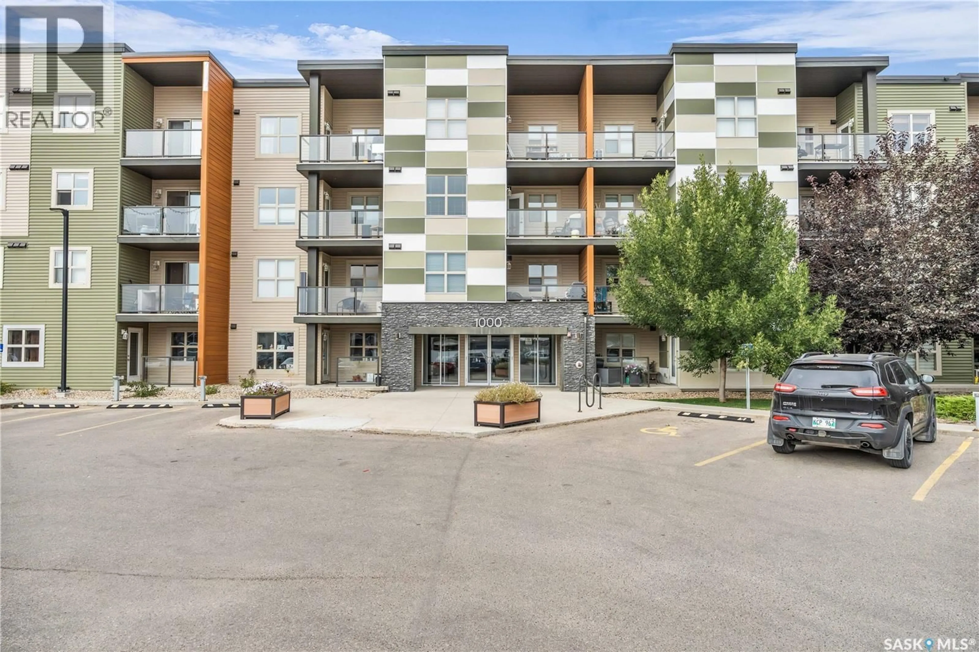 Patio, unknown for 5500 - 1103 MITCHINSON WAY, Regina Saskatchewan S4W0N9