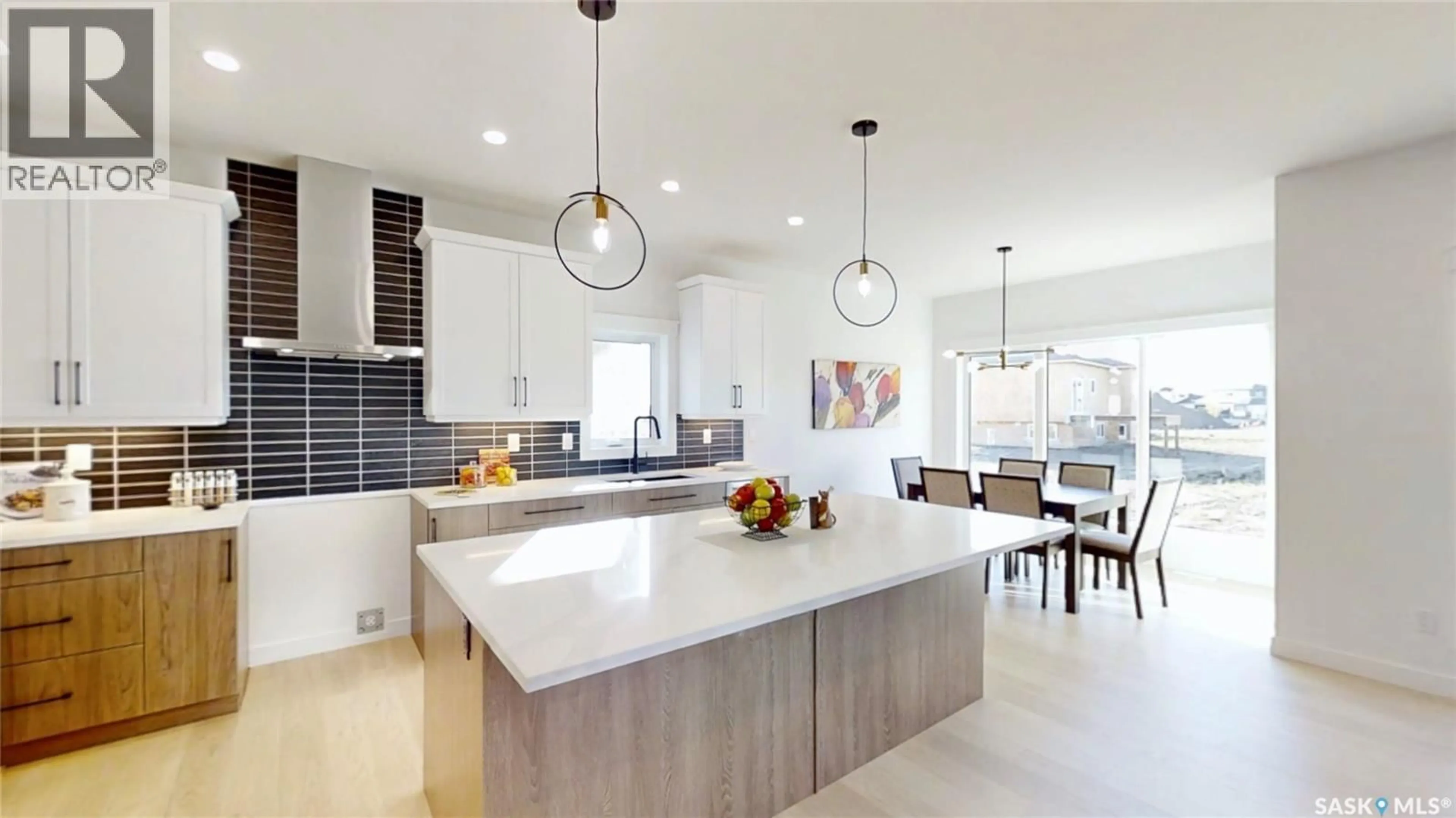 Contemporary kitchen, ceramic/tile floor for 727 NAZARALI LANE, Saskatoon Saskatchewan S7V1X4