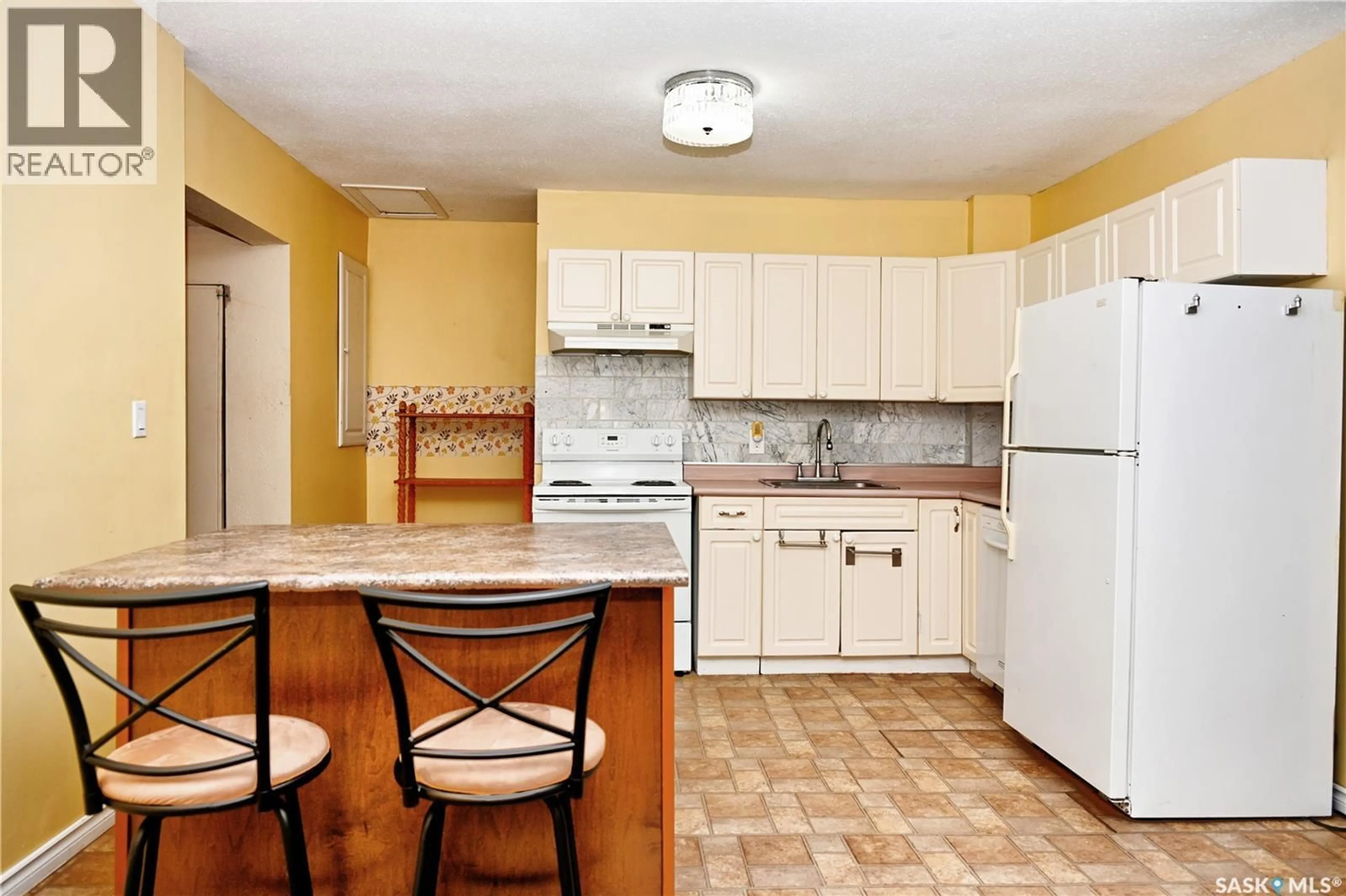 Standard kitchen, ceramic/tile floor for 301 BROADWAY STREET, Borden Saskatchewan S0K0N0
