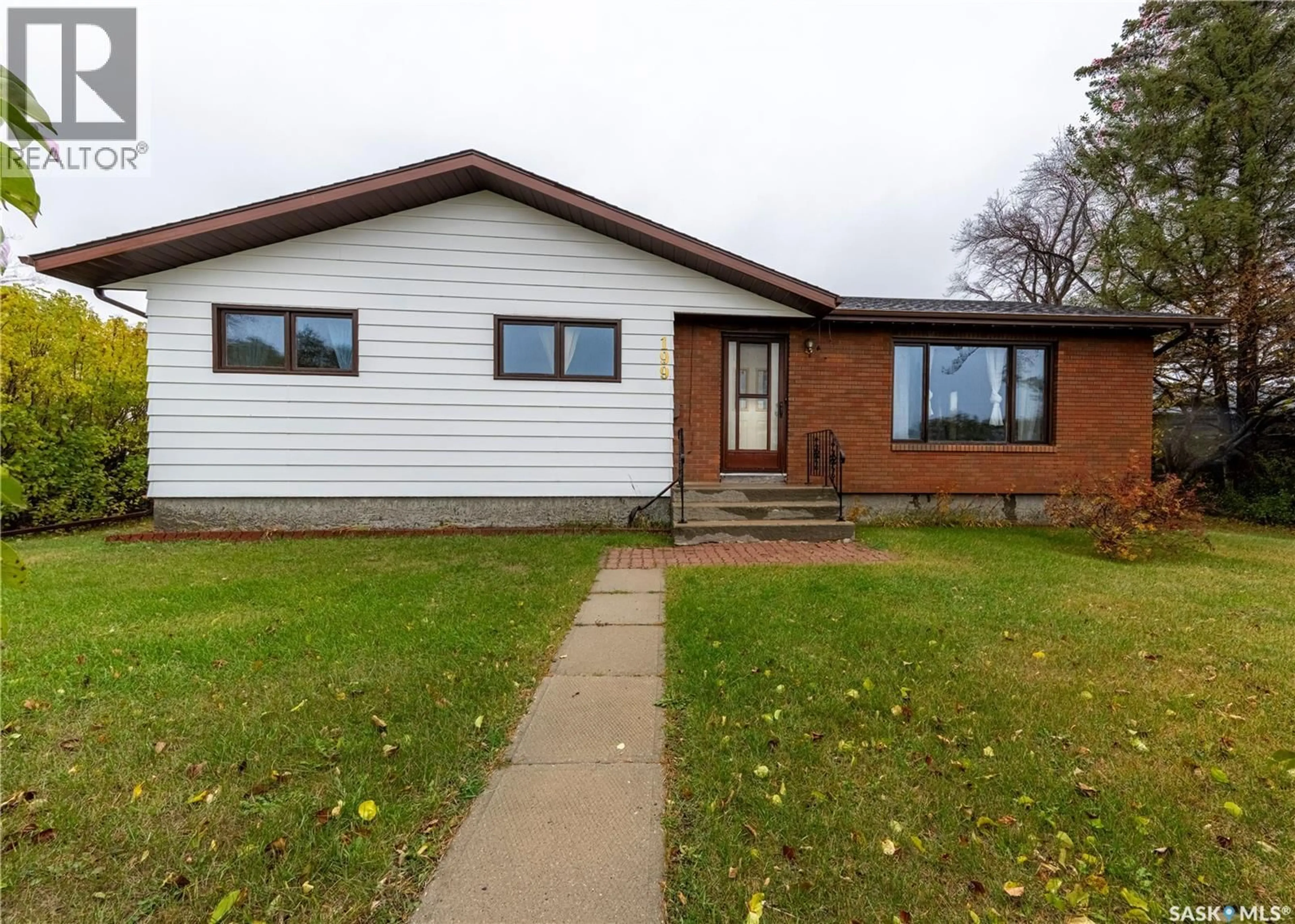 Home with vinyl exterior material, street for 199 QU'APPELLE STREET, Qu'Appelle Saskatchewan S0G4A0