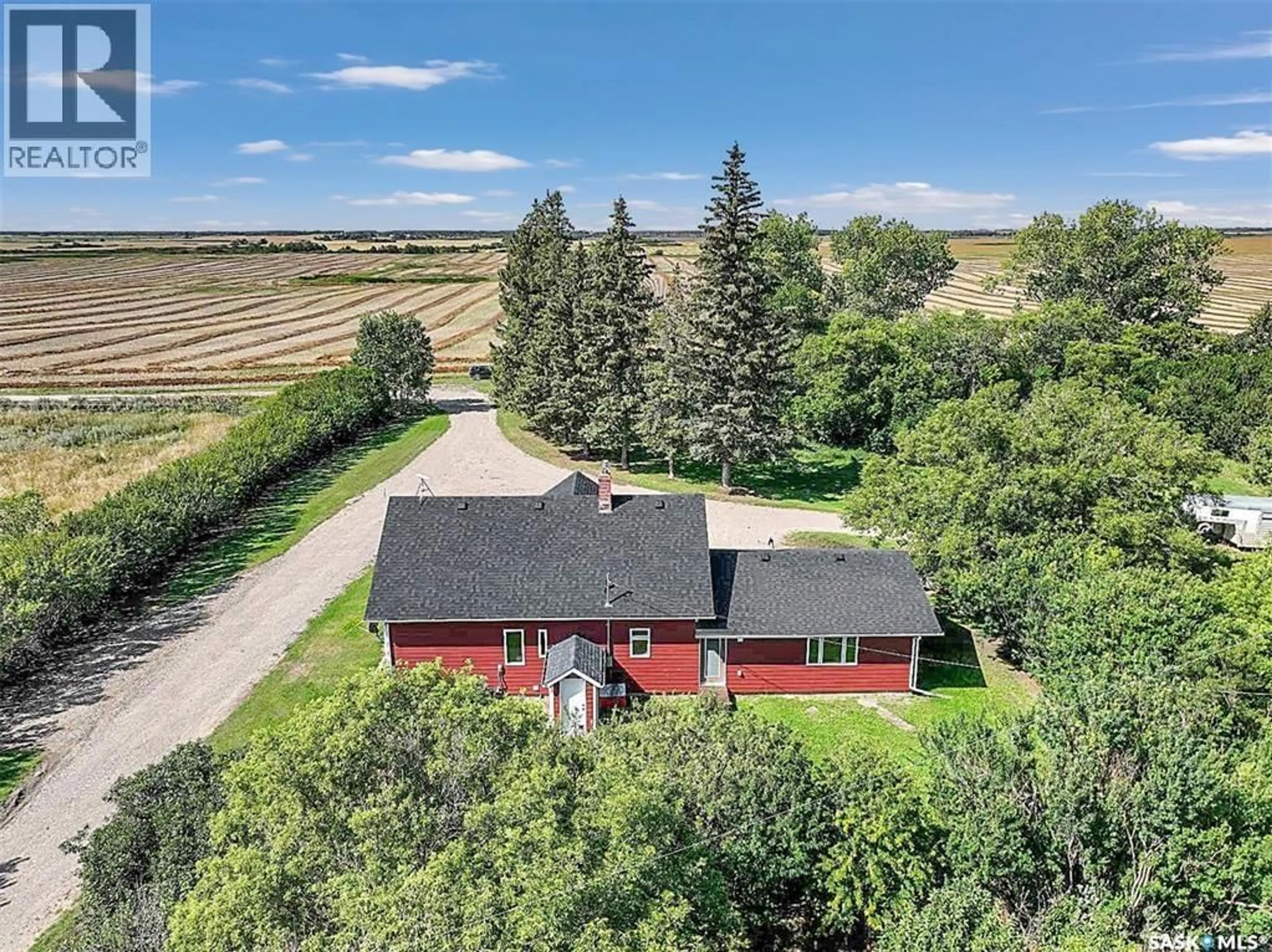 A pic from outside/outdoor area/front of a property/back of a property/a pic from drone, street for WAPELLA ACREAGE, Martin Rm No. 122 Saskatchewan S0G4Z0