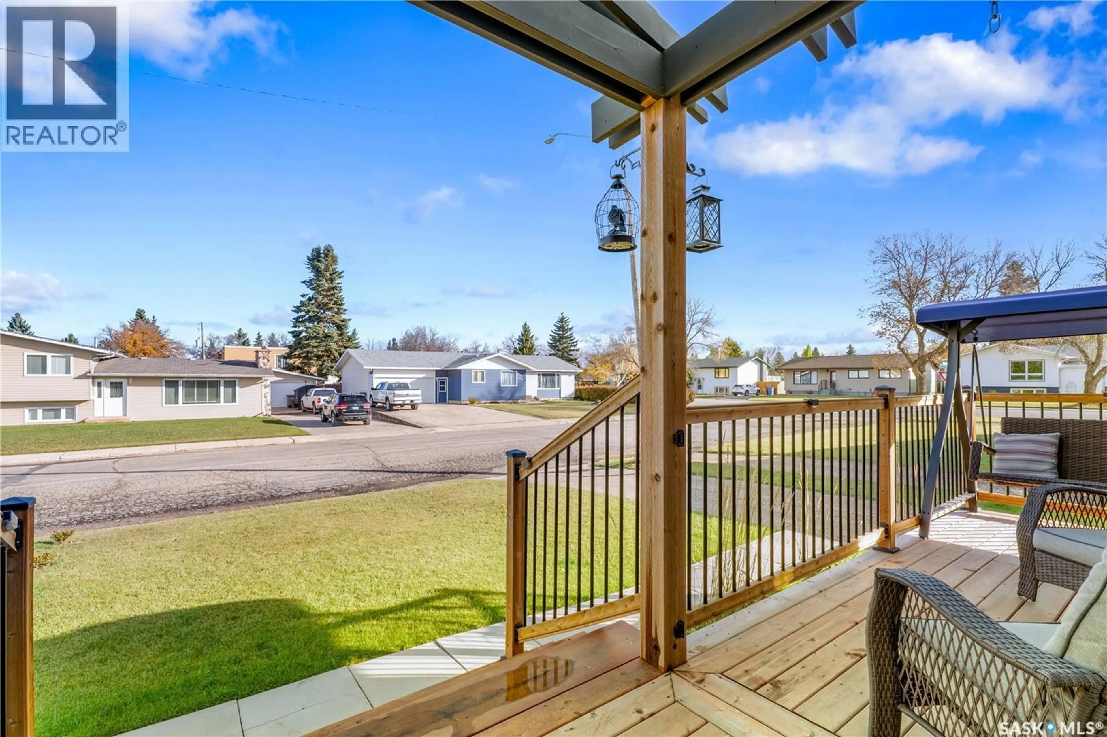 Patio, mountain view for E - 517 HIGGINS AVENUE, Melfort Saskatchewan S0E1A0