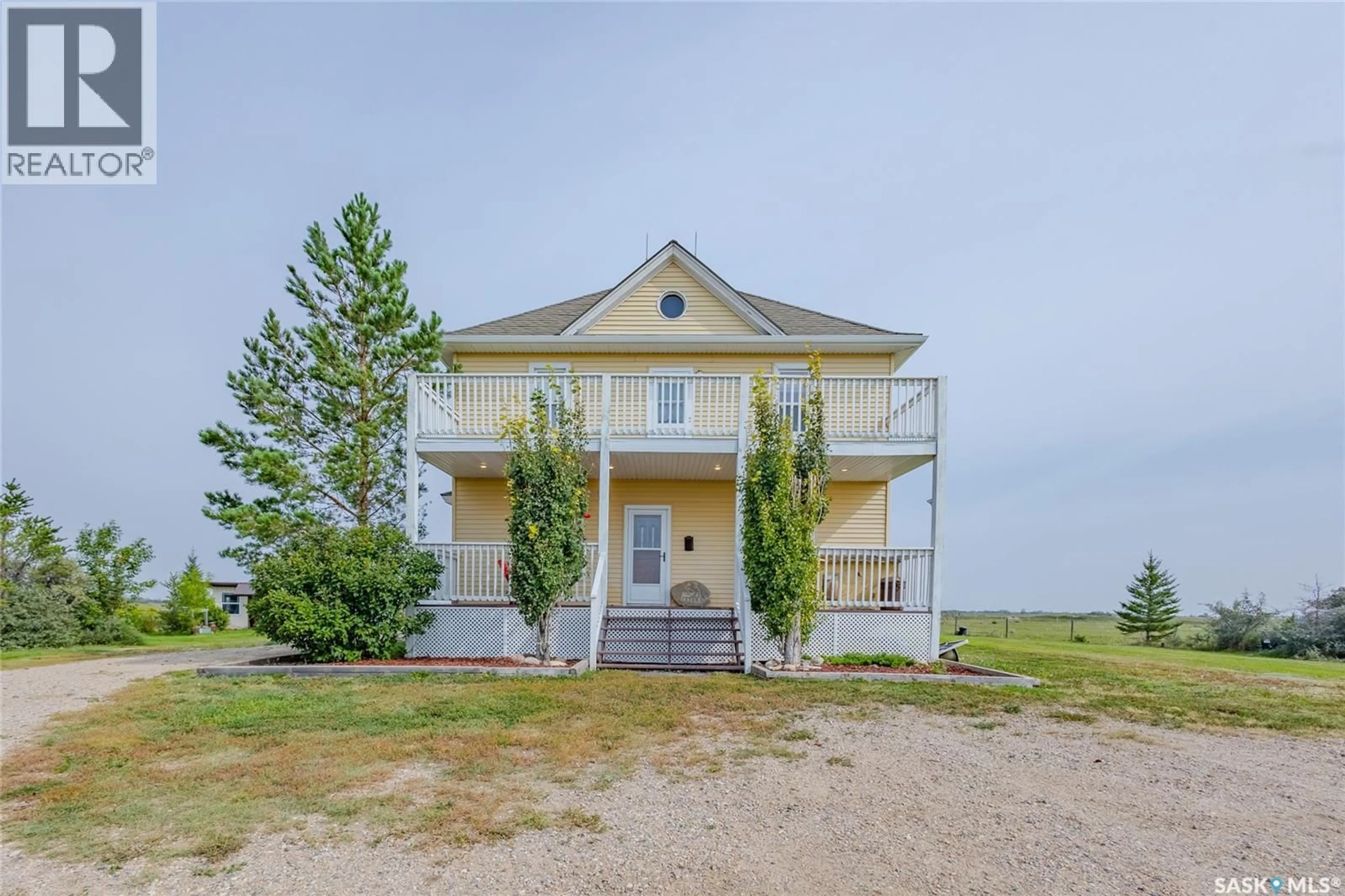 A pic from outside/outdoor area/front of a property/back of a property/a pic from drone, building for PRAIRIE VIEW ACREAGE, Corman Park Rm No. 344 Saskatchewan S0K2T0