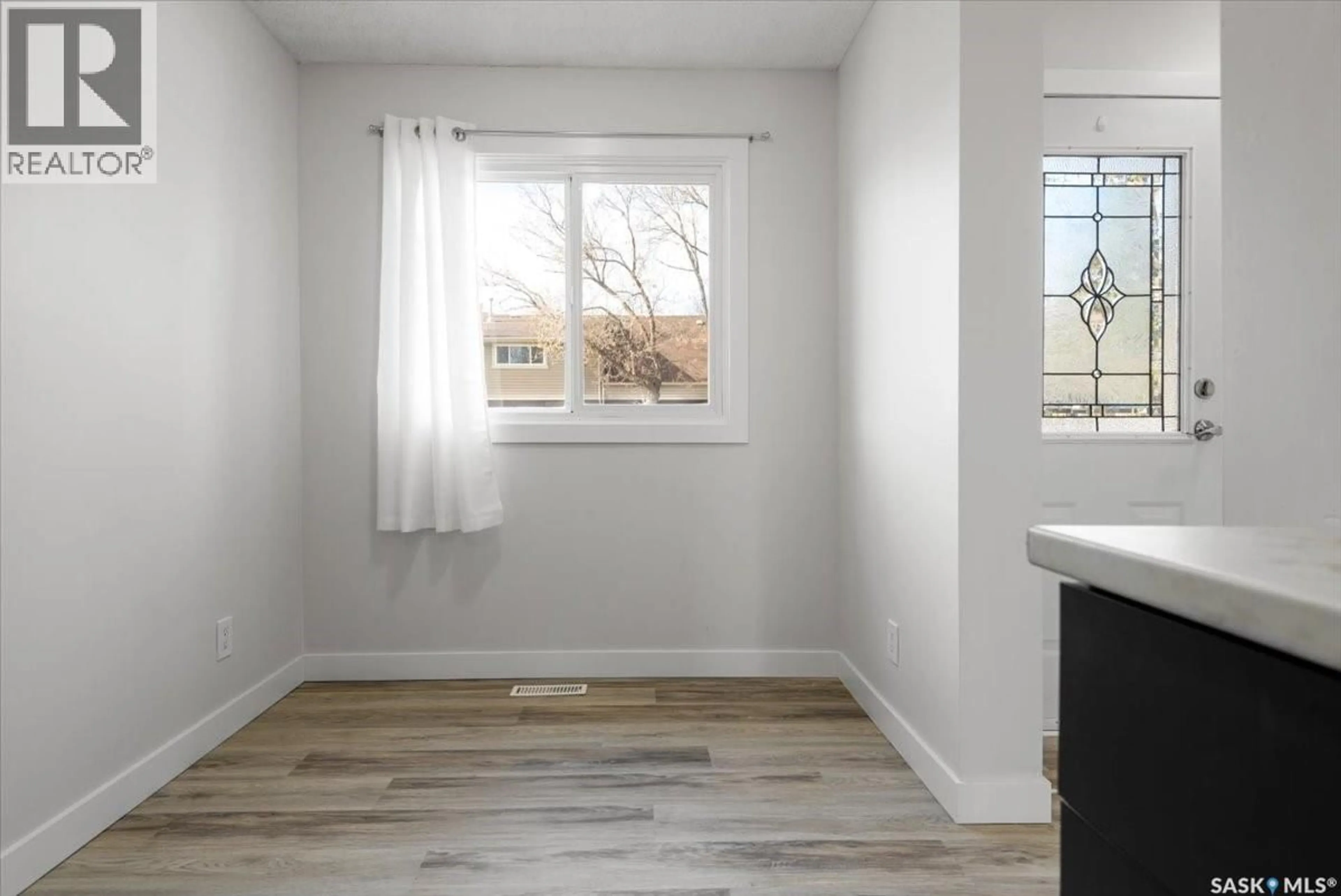 A pic of a room for 3806 CASTLE ROAD, Regina Saskatchewan S4S6M7