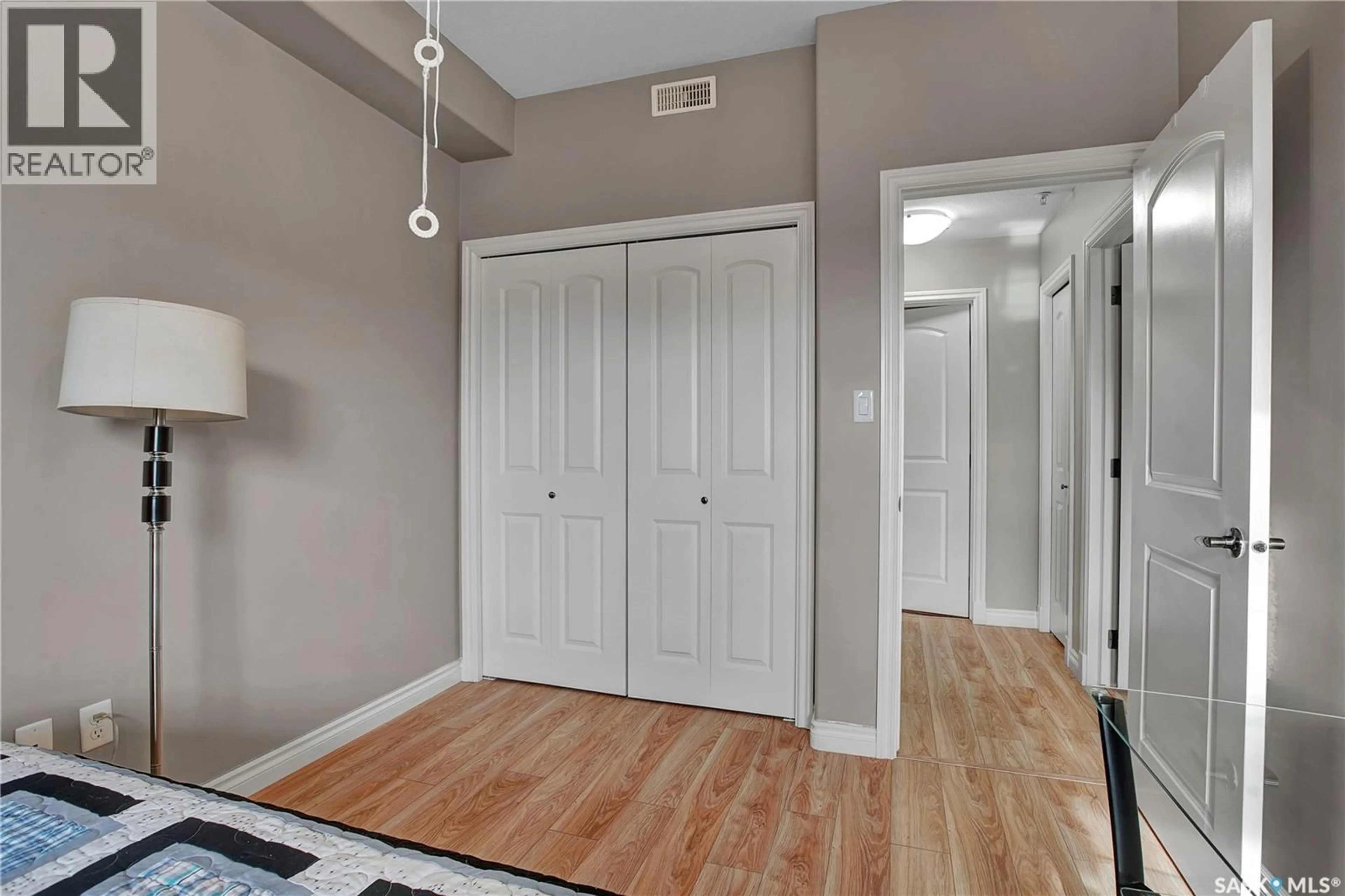 Indoor entryway for 209 - 2730 MAIN STREET, Saskatoon Saskatchewan S7H0M2