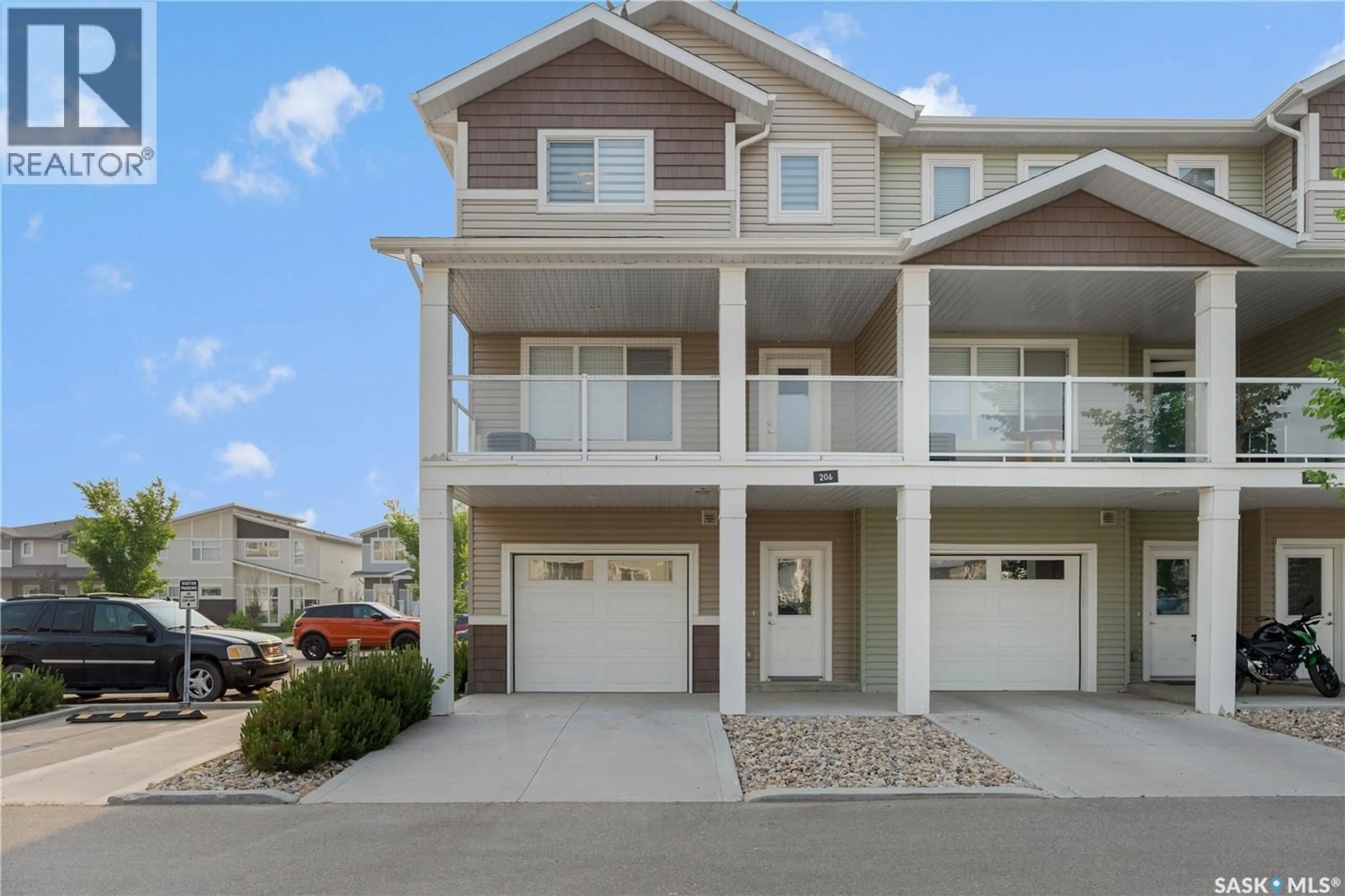 Home with vinyl exterior material, water/lake/river/ocean view for 206 - 3351 GREEN POPPY STREET, Regina Saskatchewan S4V3P6