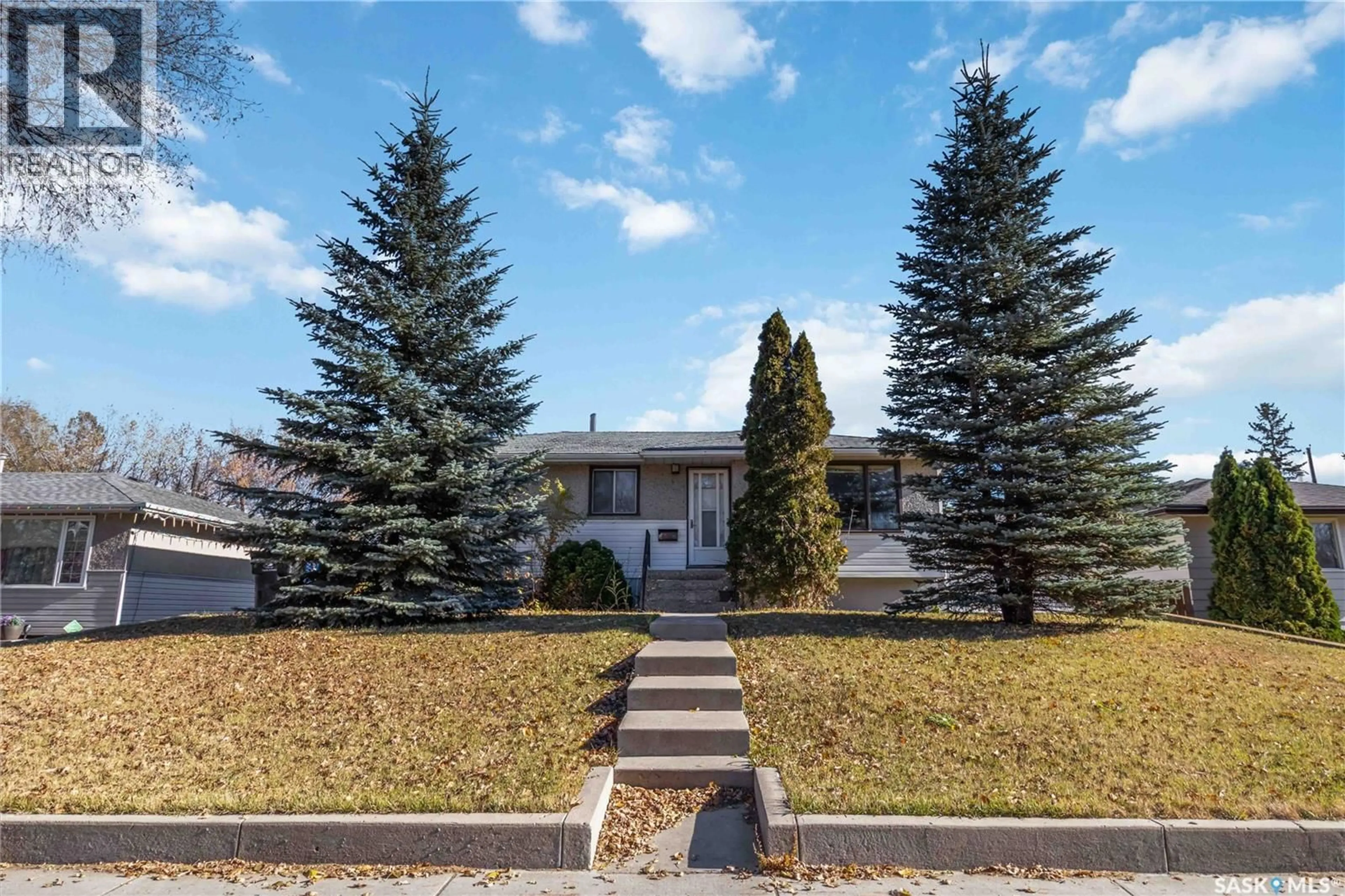 Unknown for 1106 P AVENUE, Saskatoon Saskatchewan S7L2W7