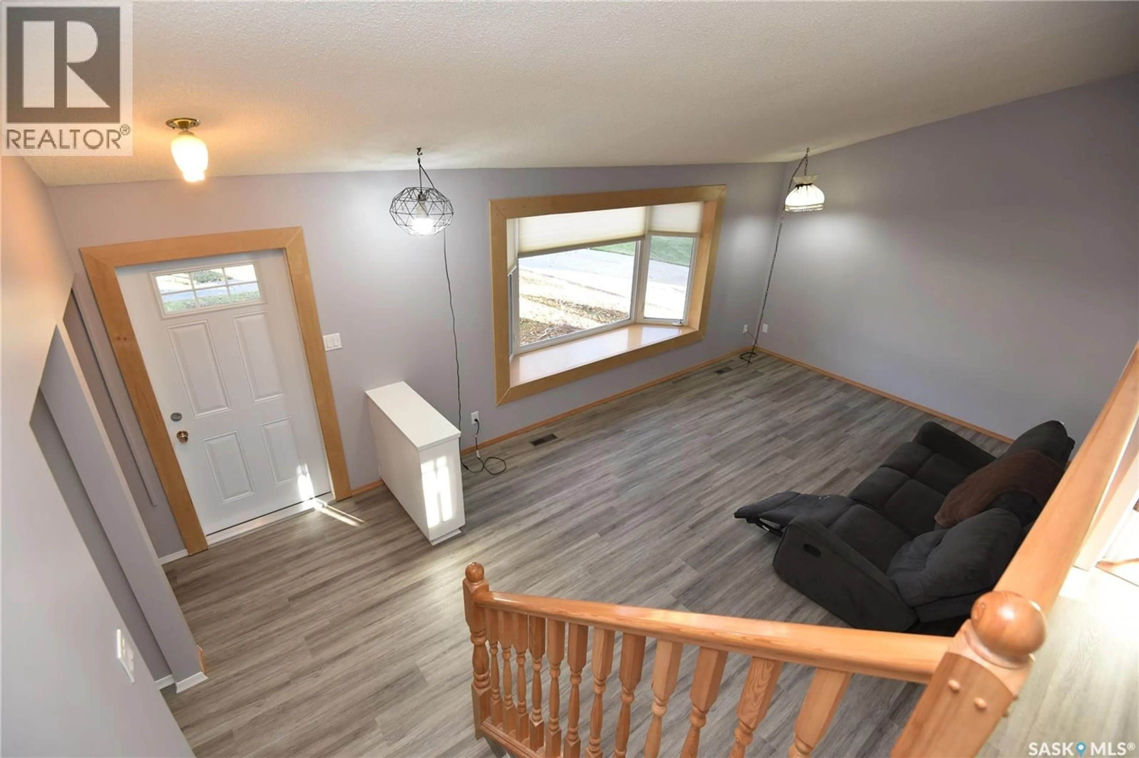 Unknown for 1211 1ST STREET, Nipawin Saskatchewan S0E1E0