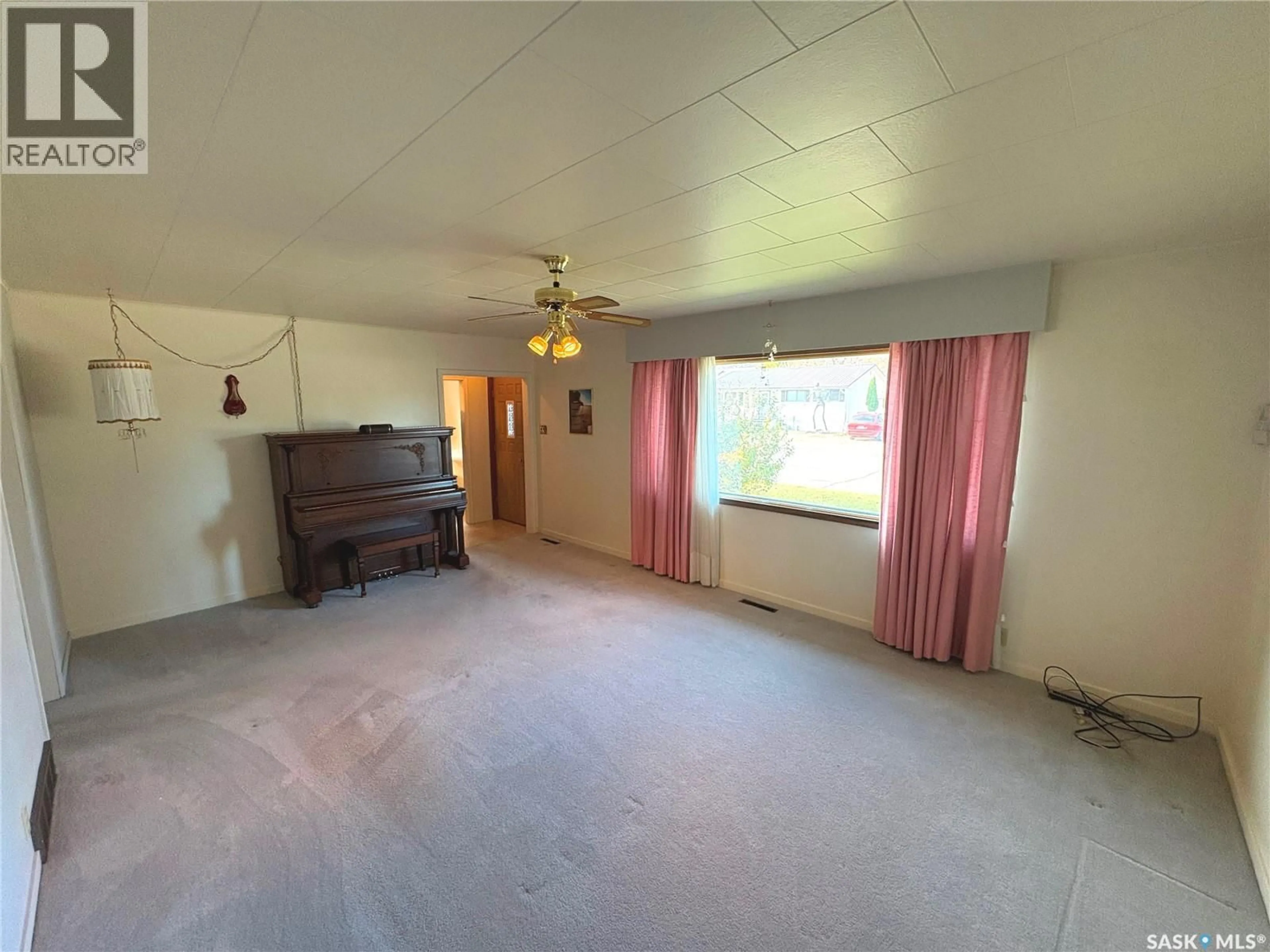 A pic of a room for 235 COMPANY AVENUE, Fort Qu'Appelle Saskatchewan S0G1S0