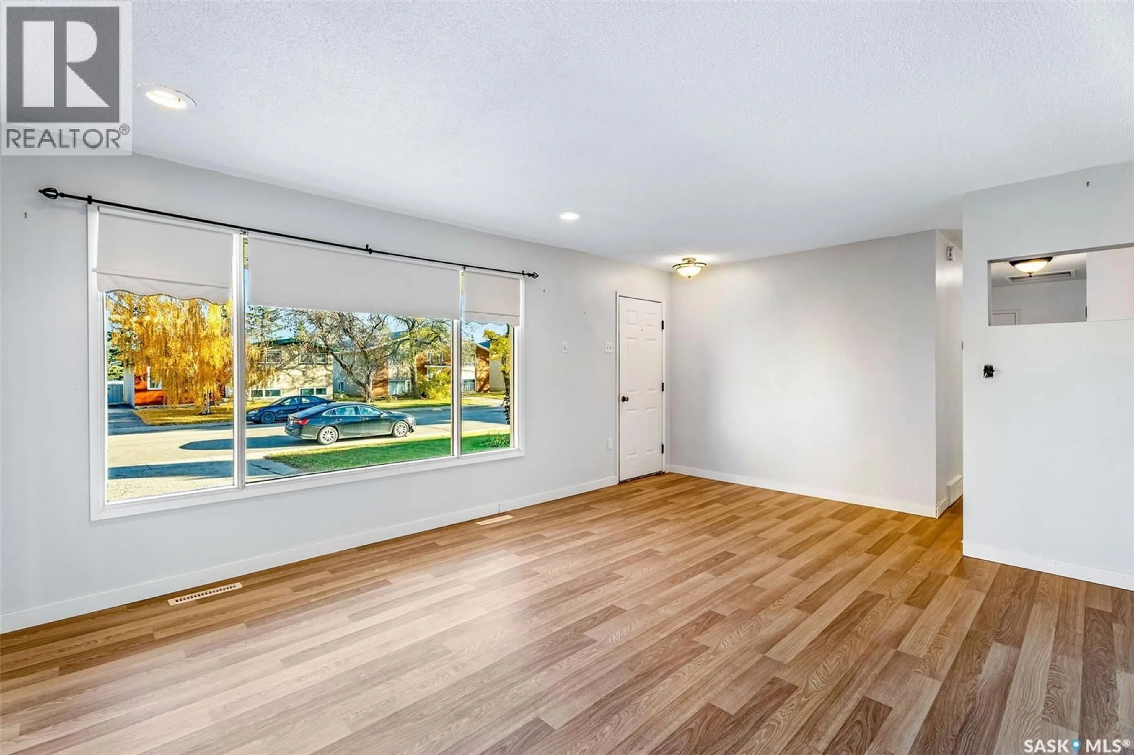 A pic of a room for 103 BURNS AVENUE, Melfort Saskatchewan S0E1A0