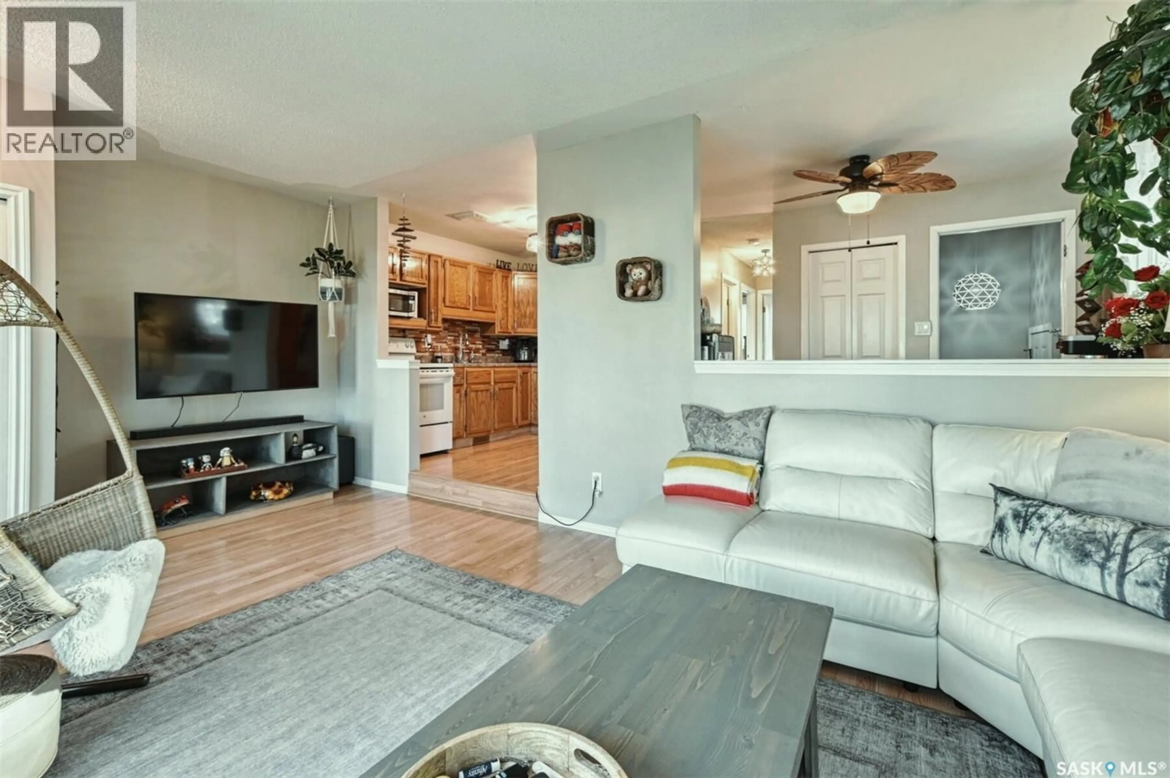 Living room with furniture, unknown for 2149 PASQUA STREET, Regina Saskatchewan S4T4M3