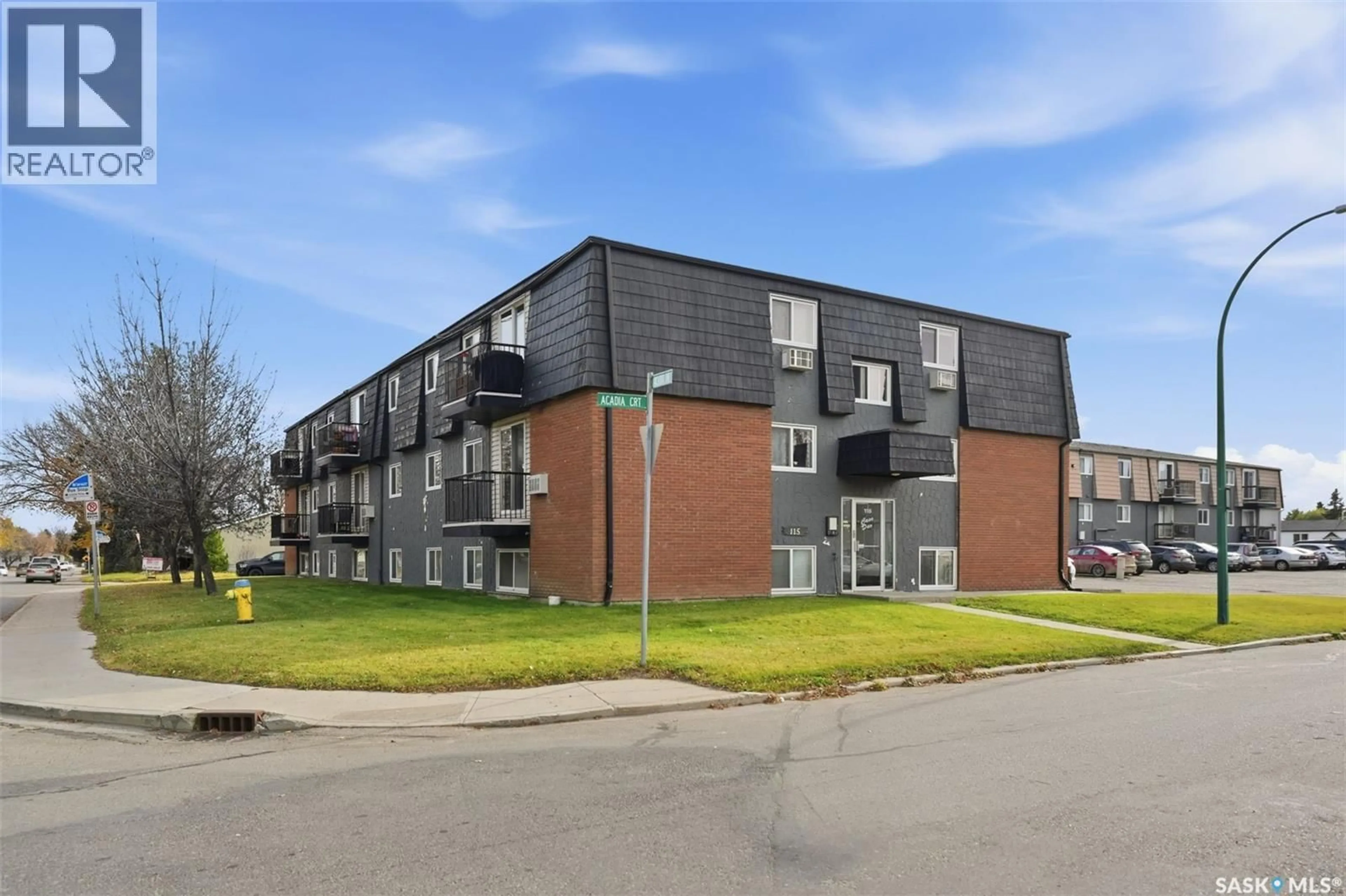 Unknown for 16 115 ACADIA DRIVE, Saskatoon Saskatchewan S7H4T8