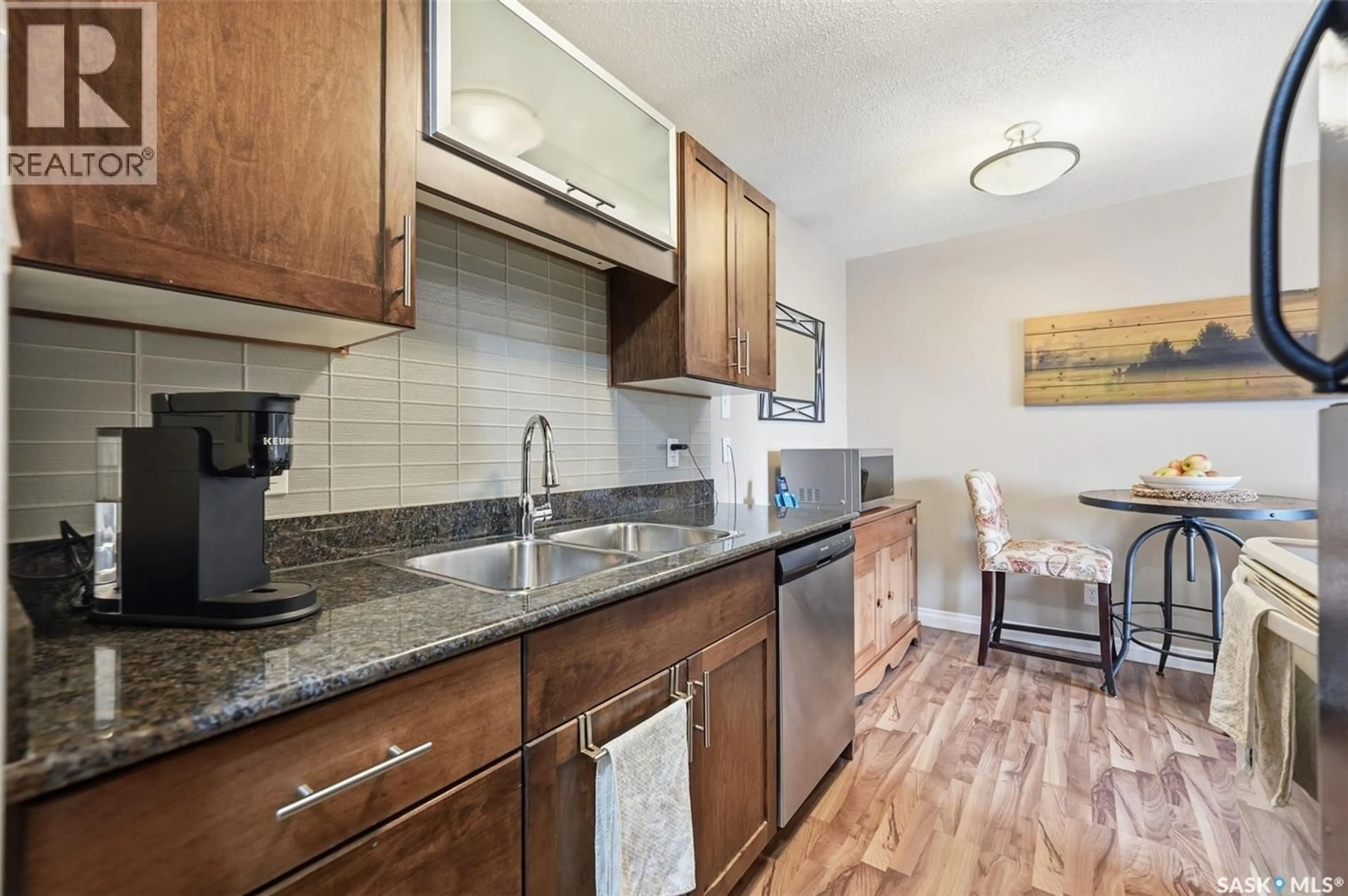 Standard kitchen, ceramic/tile floor for 16 115 ACADIA DRIVE, Saskatoon Saskatchewan S7H4T8