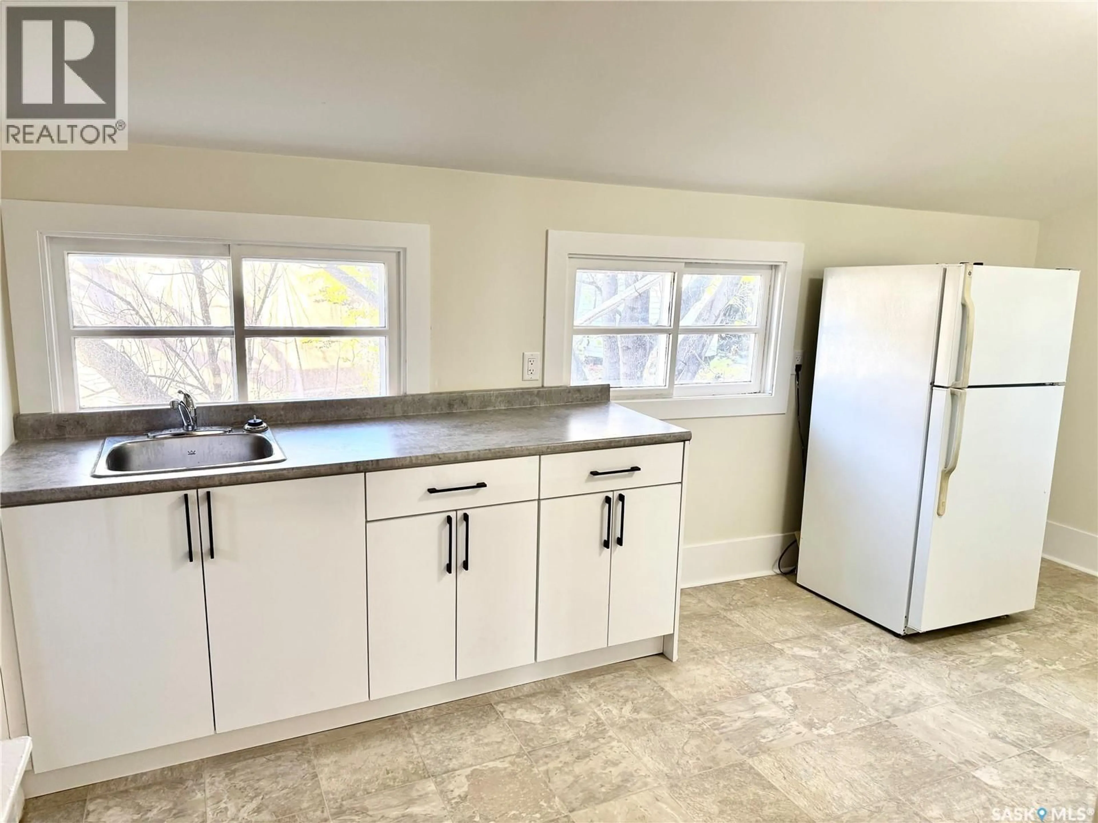 Standard kitchen, ceramic/tile floor for 337 1ST AVENUE, Bradwell Saskatchewan S0K0P0