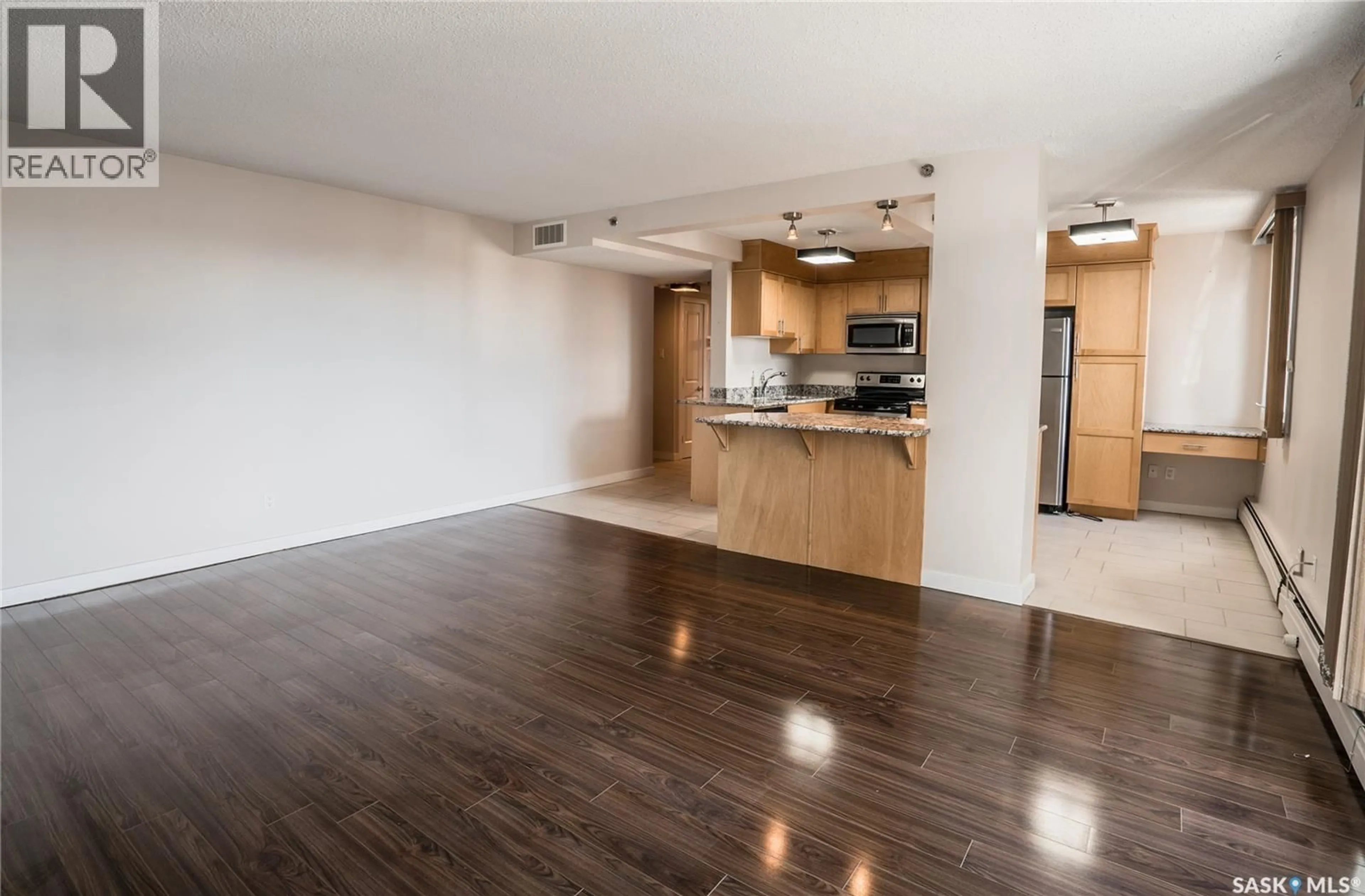 Unknown for N - 704 320 5TH AVENUE, Saskatoon Saskatchewan S7K2P5