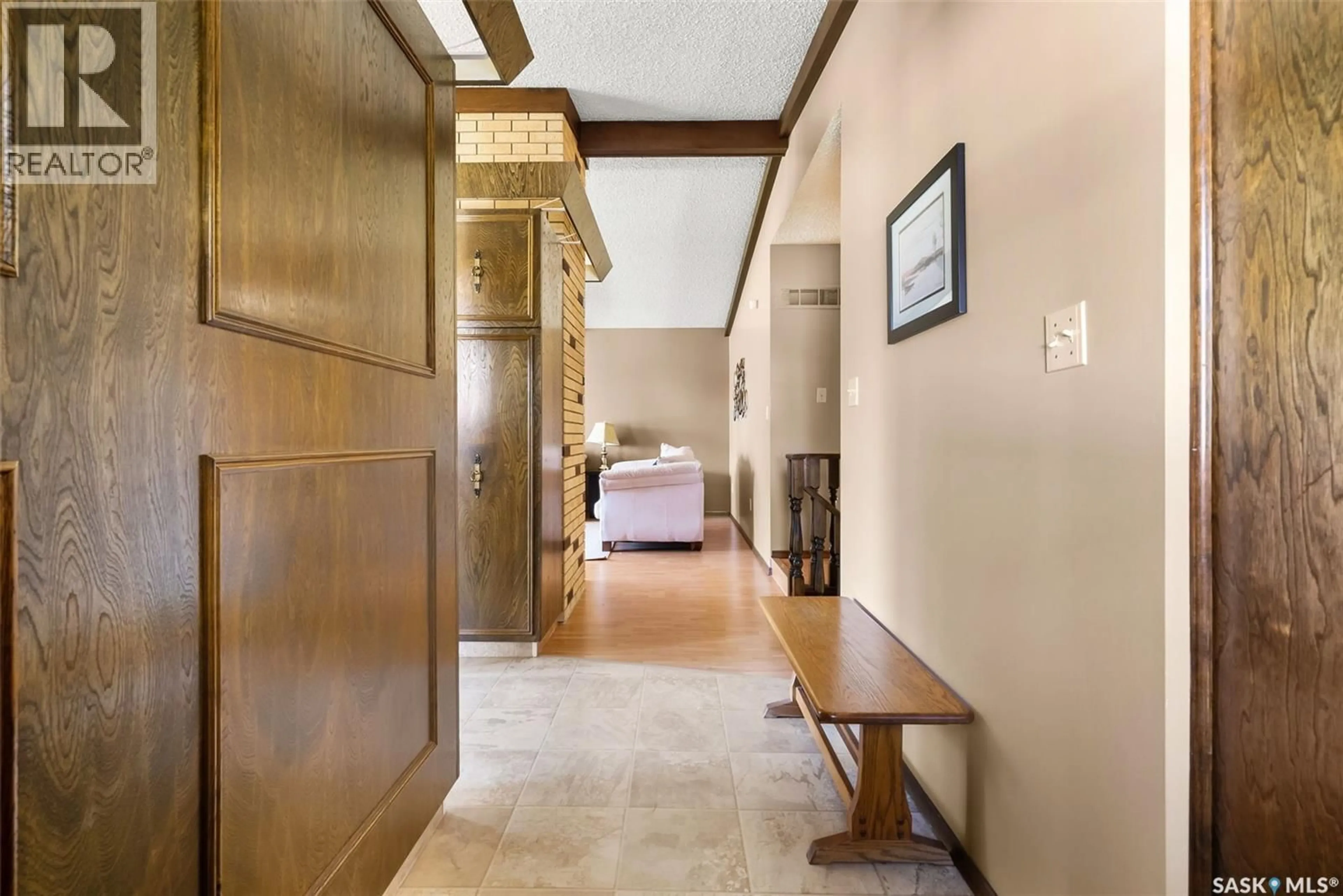 Indoor foyer for 304 DONALD ROAD, Cupar Saskatchewan S0G0Y0