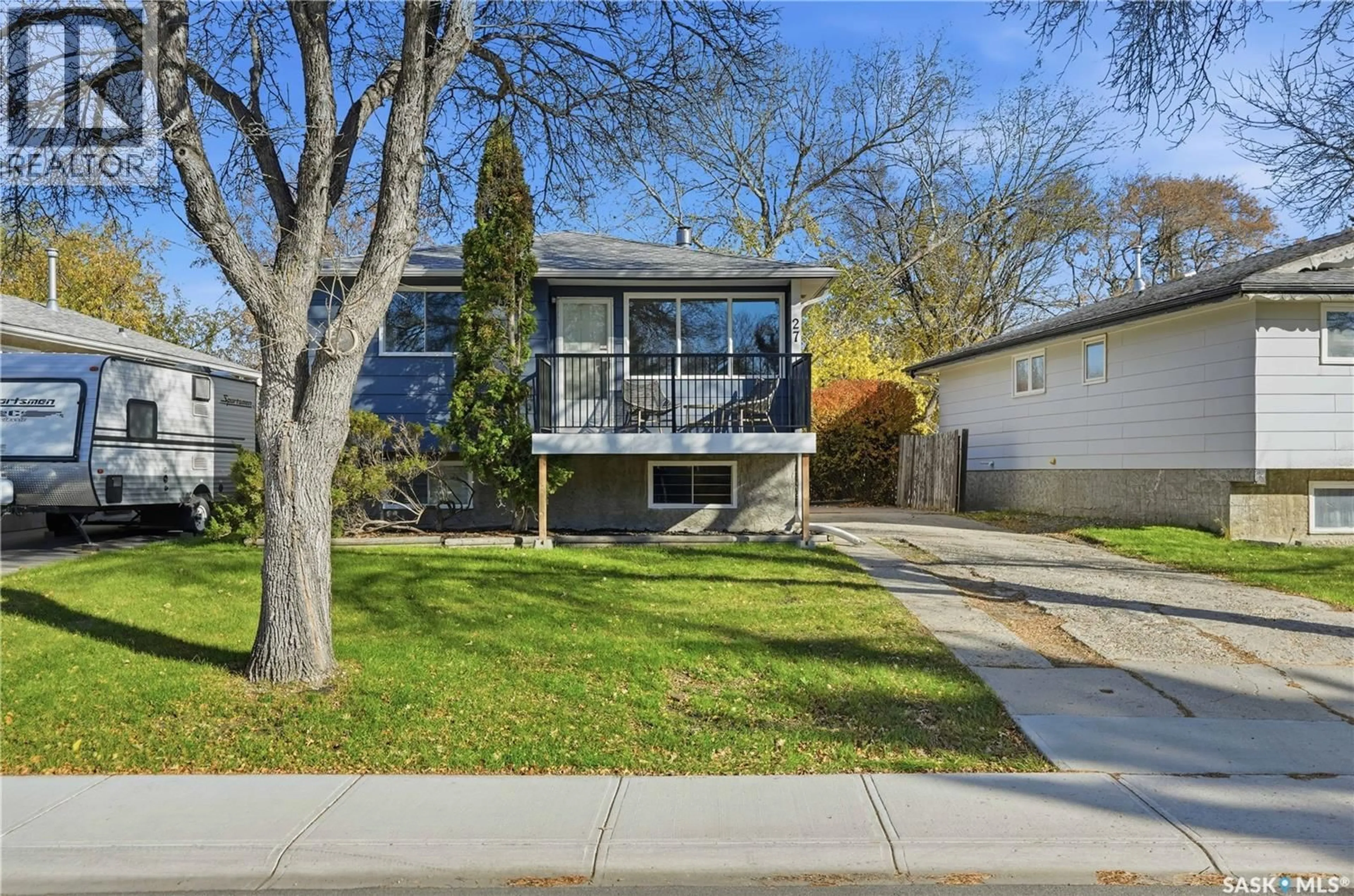 Home with vinyl exterior material, street for 27 BROCKELBANK CRESCENT, Regina Saskatchewan S4R6J5