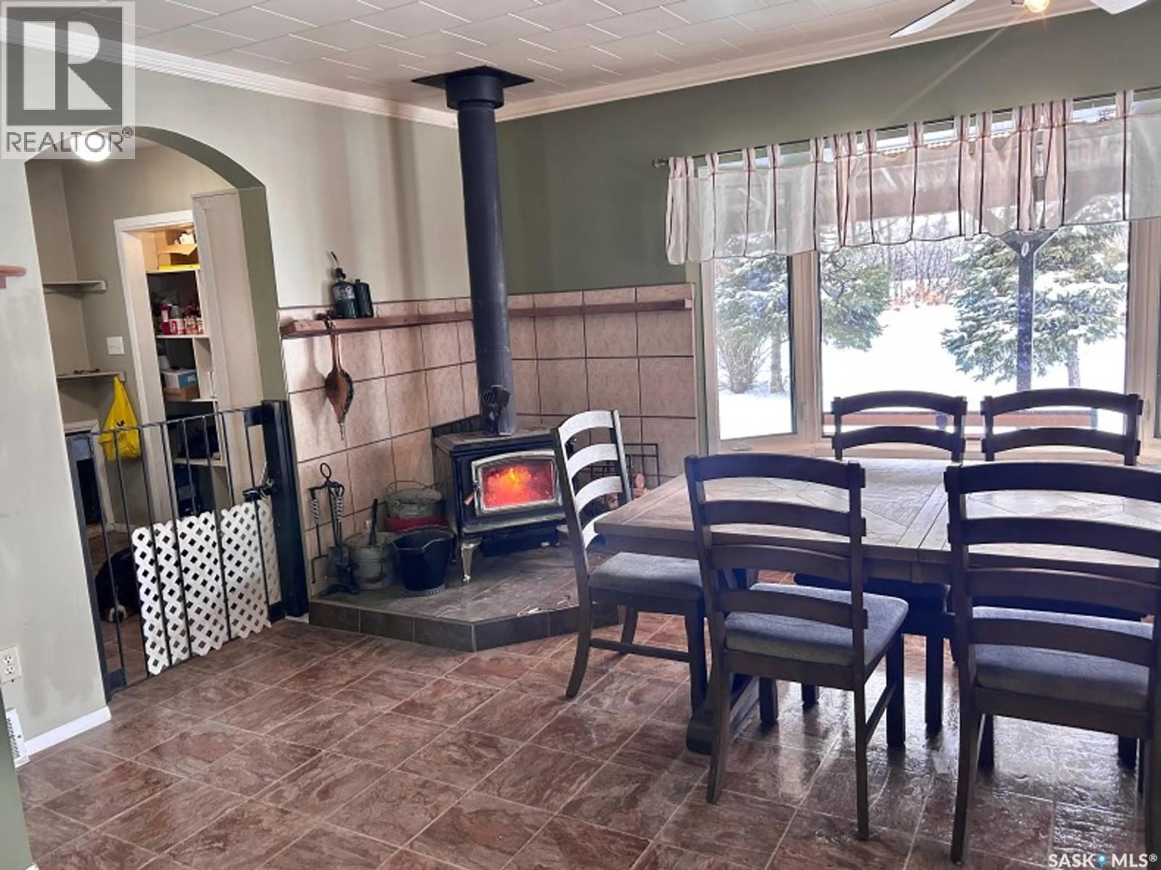 Dining room, ceramic/tile floor for 12 CAMPBELL ACREAGE, Meadow Lake Saskatchewan S9X1Y6