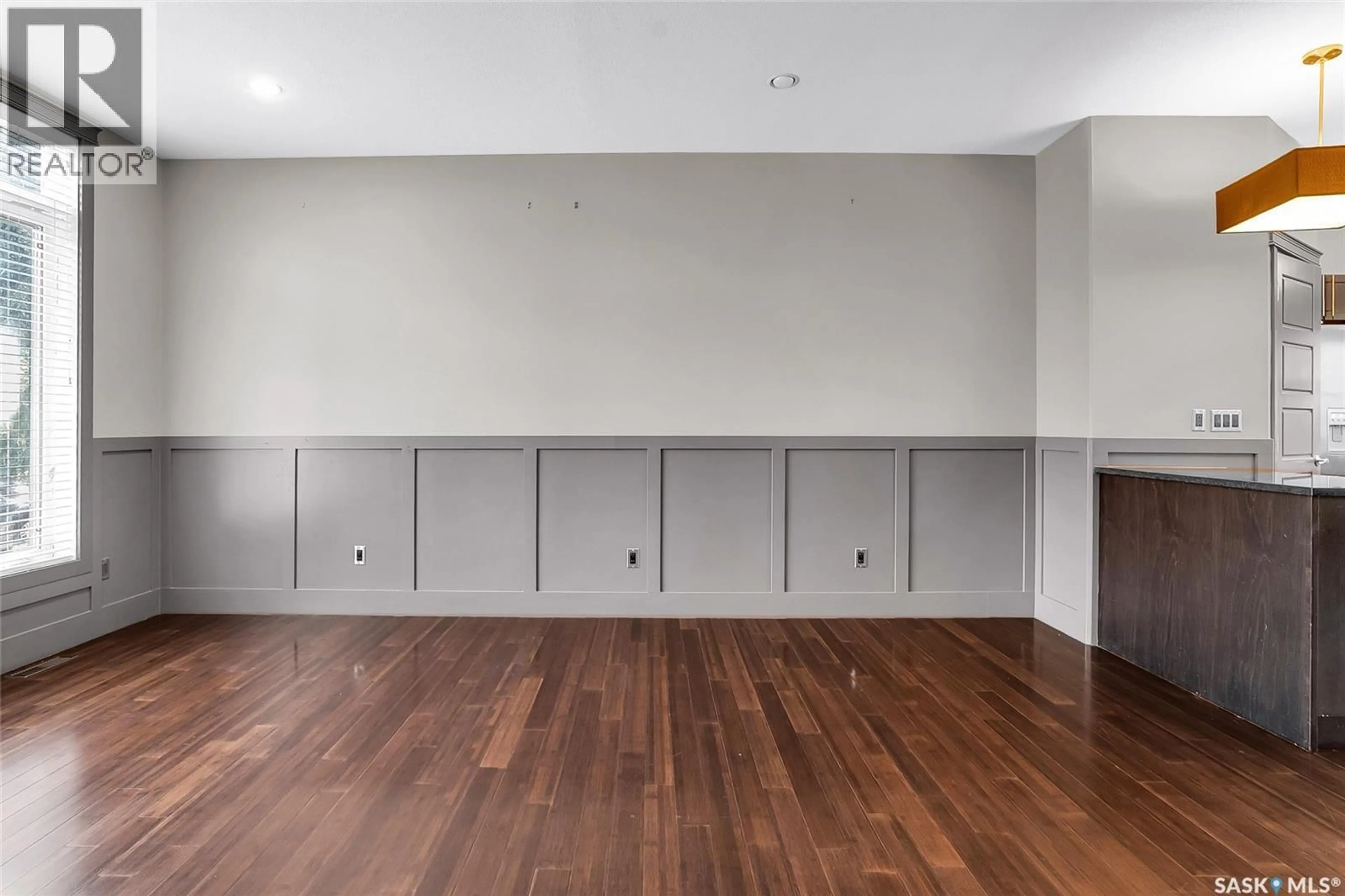 A pic of a room for 115 2ND STREET, Saskatoon Saskatchewan S7H1N3