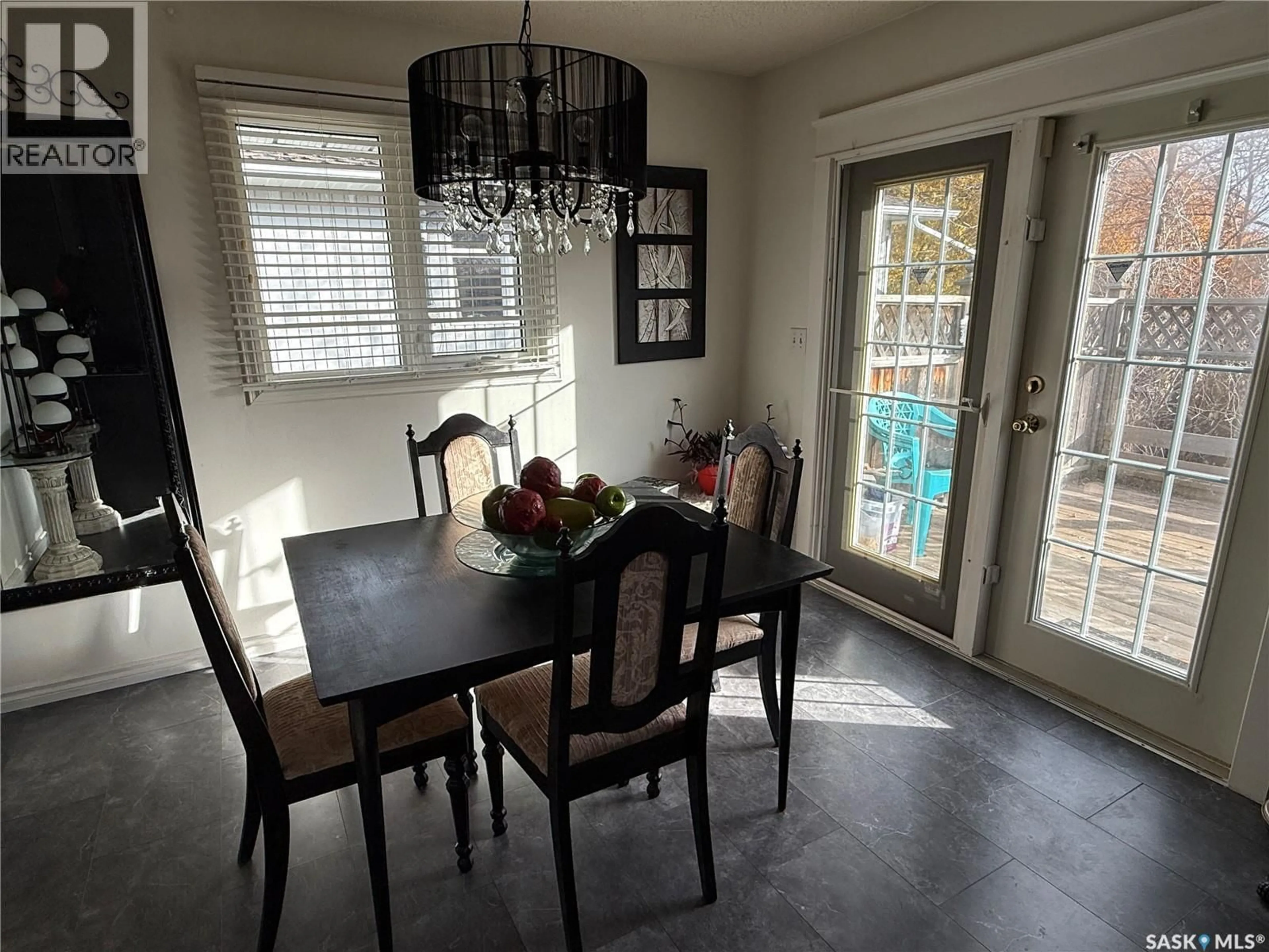 Dining room, unknown for 216 ASH DRIVE, Weyburn Saskatchewan S4H0S2