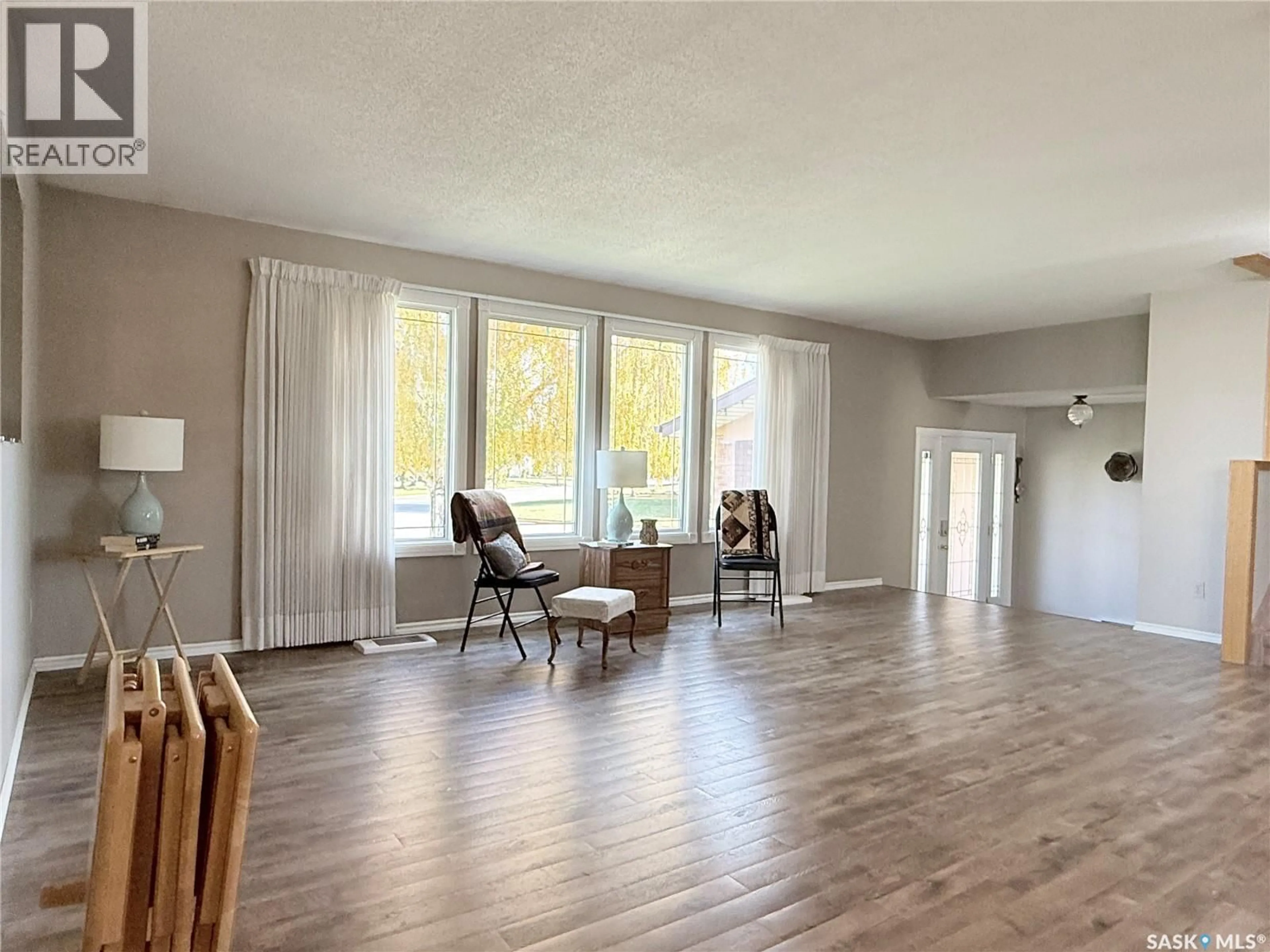 Unknown for 505 9TH AVENUE, Melville Saskatchewan S0A2P0