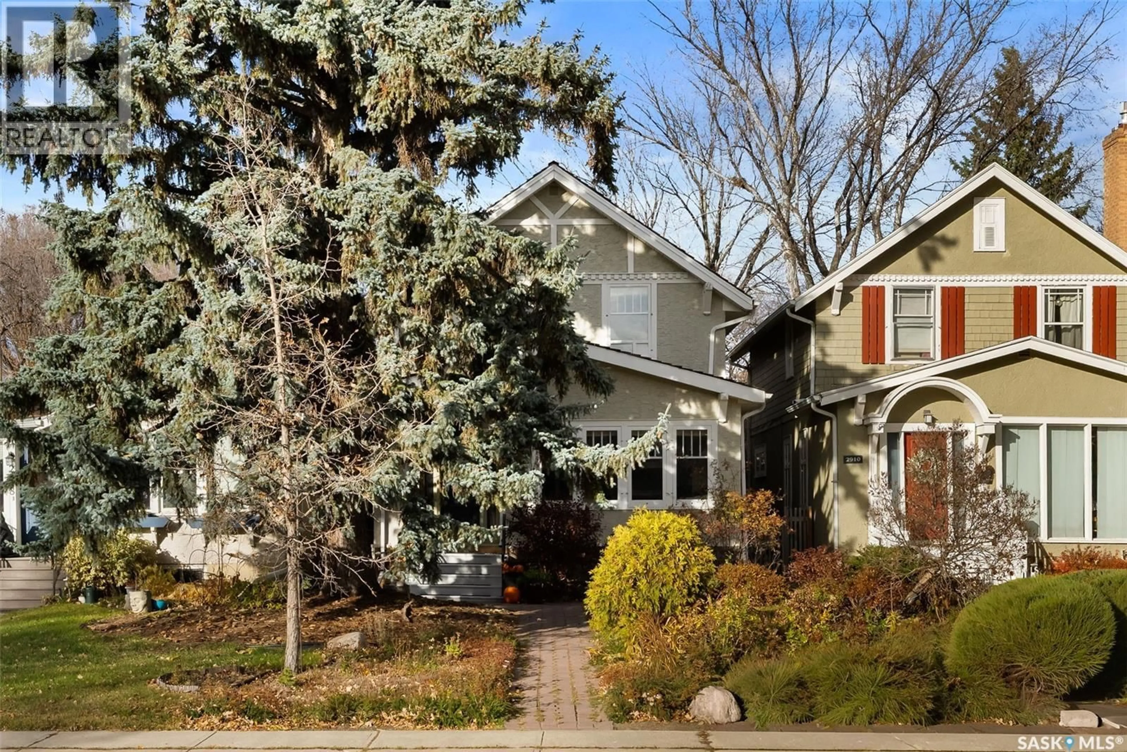 Home with brick exterior material, street for 2912 MCCALLUM AVENUE, Regina Saskatchewan S4S0R2