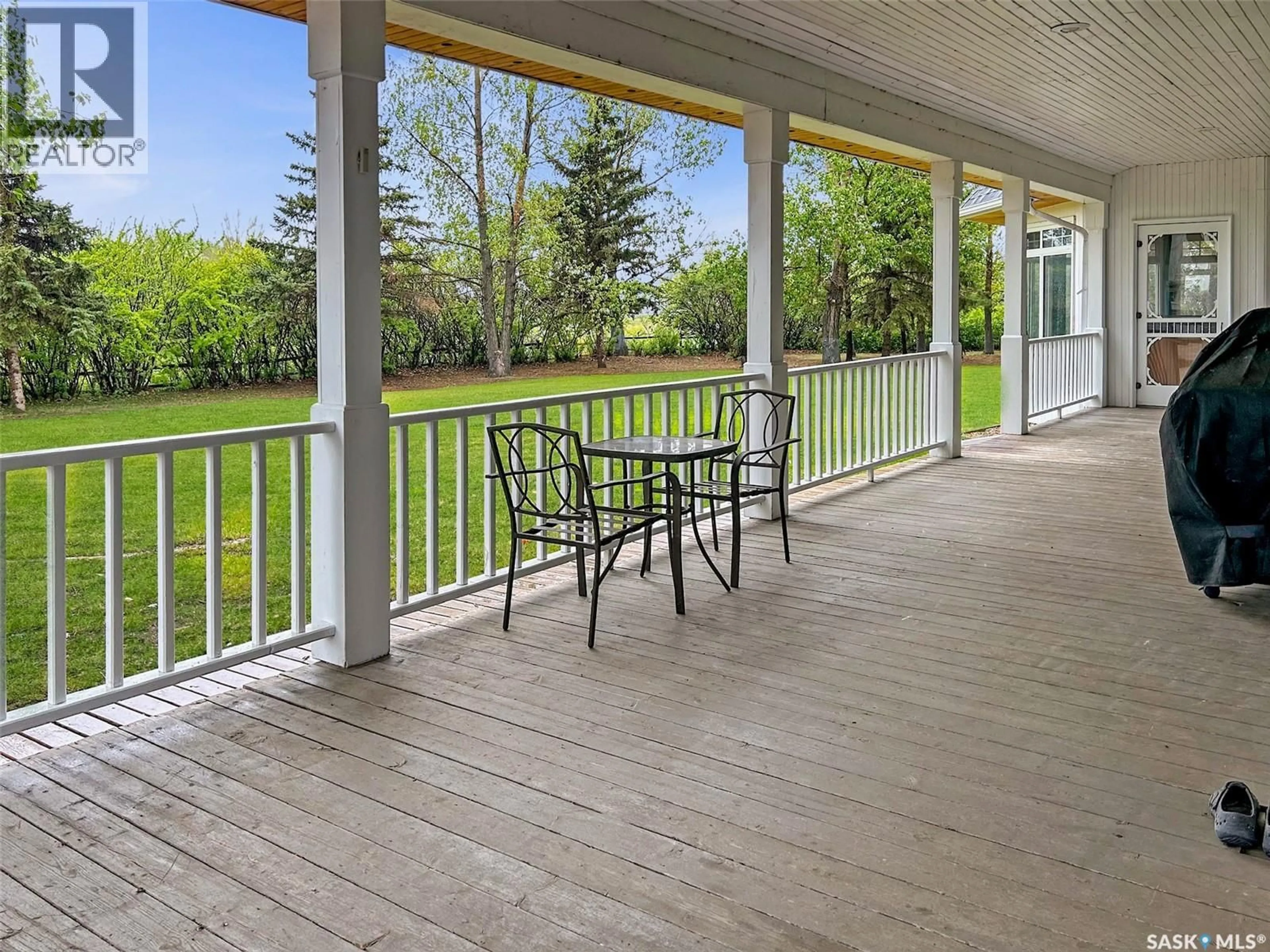 Patio, water/lake/river/ocean view for CITY OF SWIFT CURRENT ACREAGE, Swift Current Saskatchewan S9H5N1