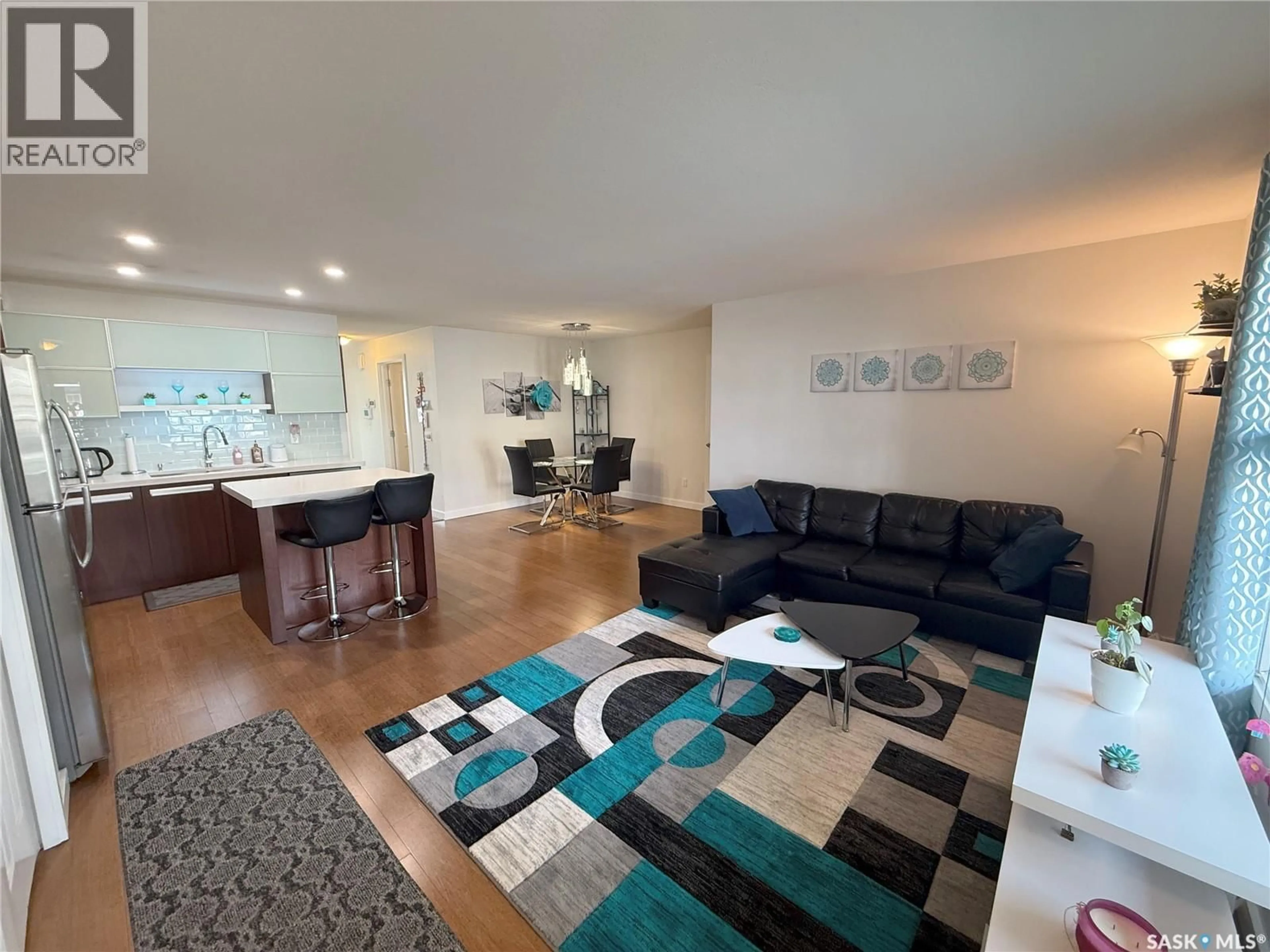 Living room with furniture, unknown for 607 1015 PATRICK CRESCENT, Saskatoon Saskatchewan S7W0M3