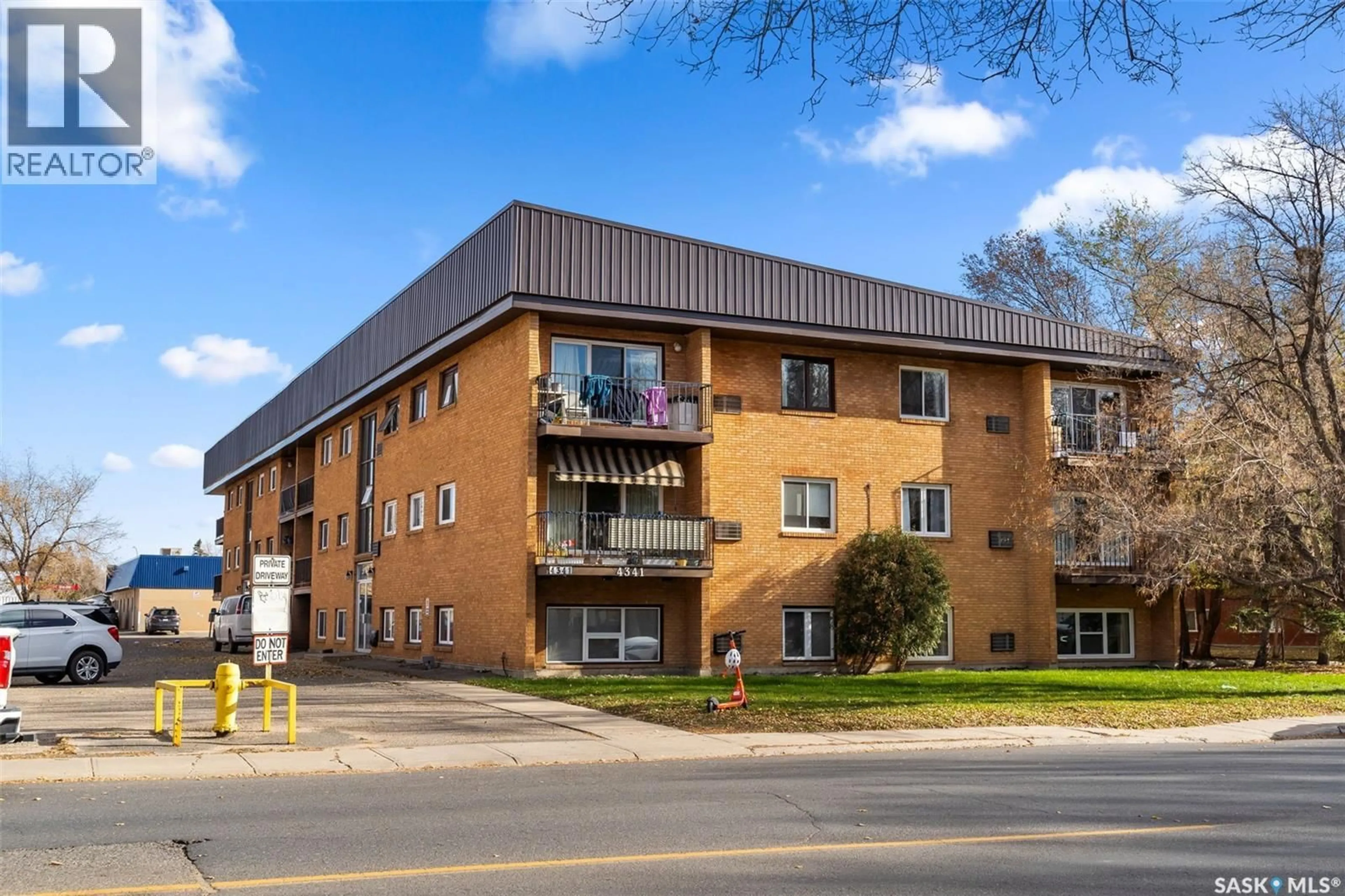 Home with brick exterior material, building for 22 4341 RAE STREET, Regina Saskatchewan S4S3B2