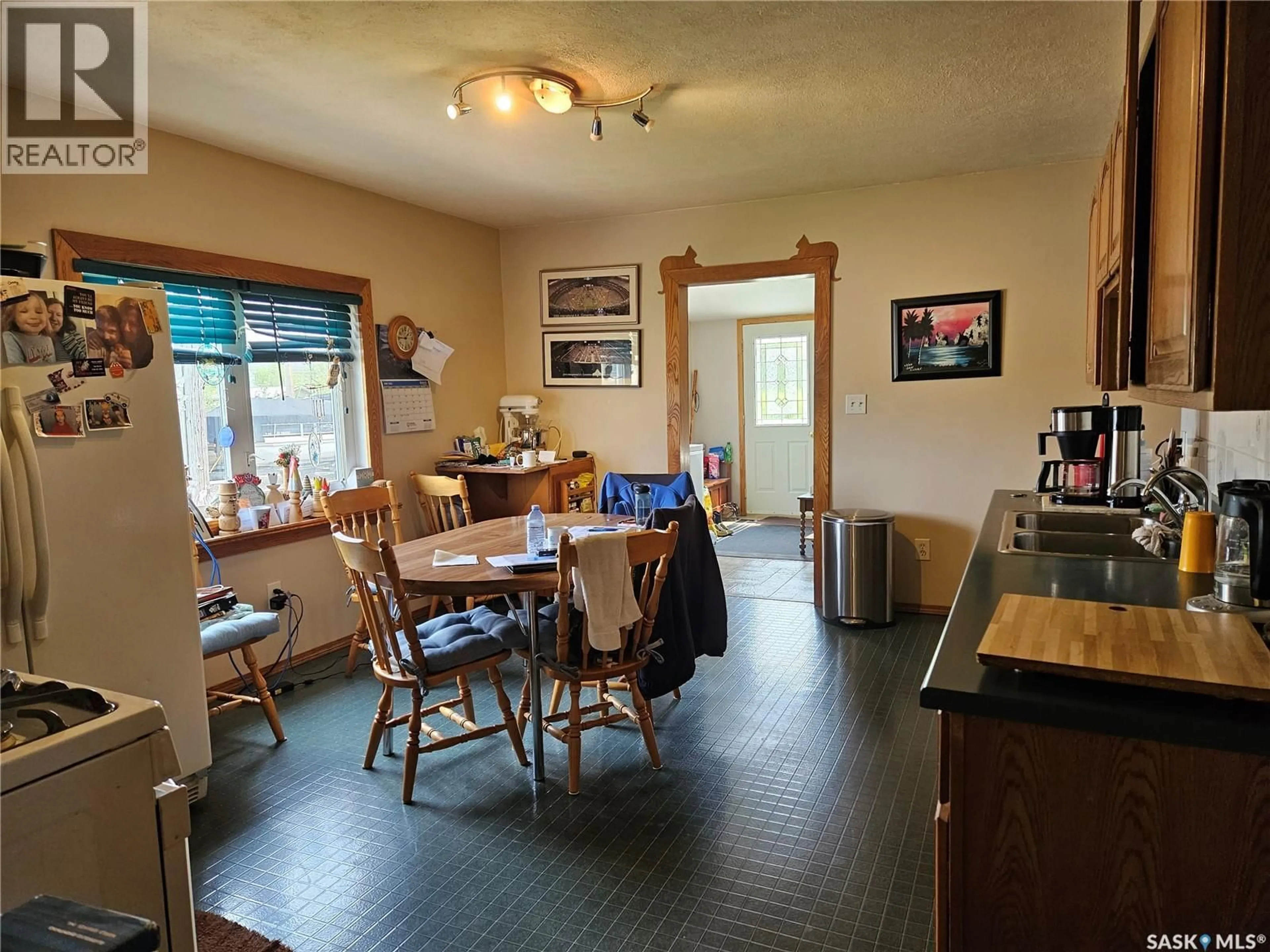 A pic of a room for 602 RAILWAY AVENUE, Bienfait Saskatchewan S0C0M0