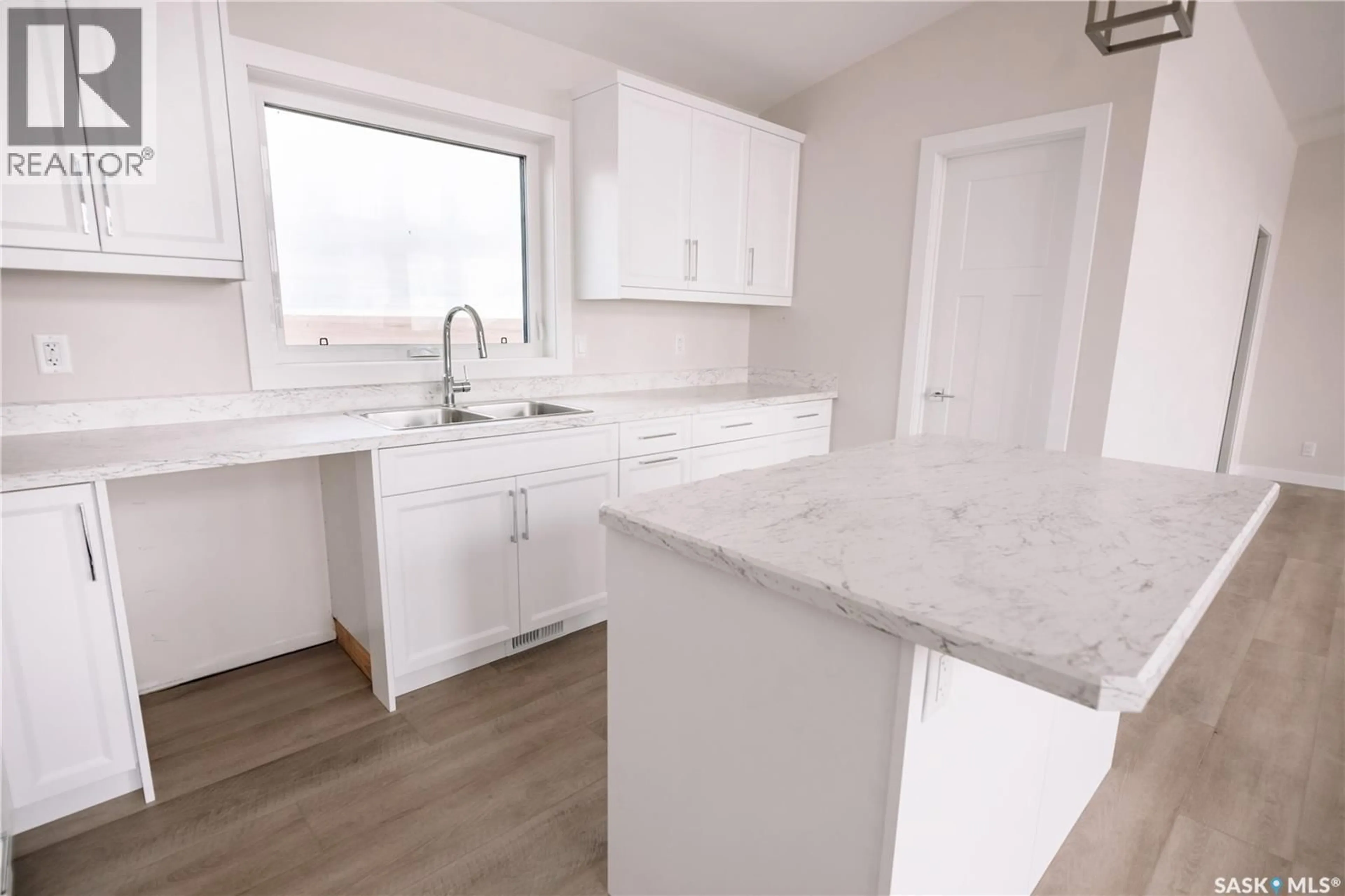 Unknown for 103 DEER VALLEY ROAD, Lumsden Rm No. 189 Saskatchewan S2V1B8